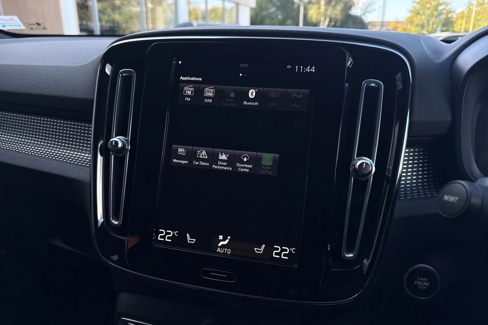 Volvo XC40 thumbnail image number 40