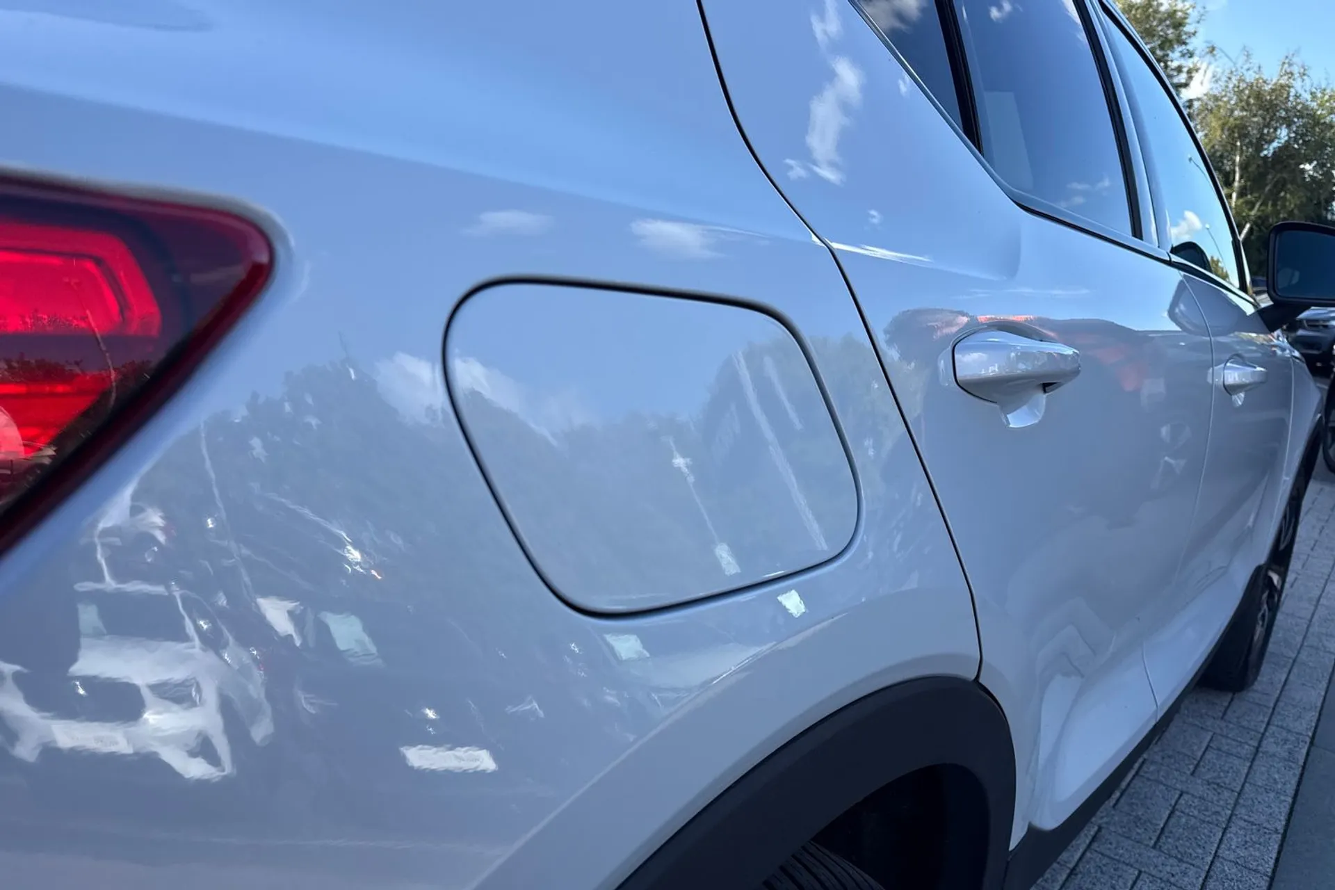 Volvo XC40 thumbnail image number 18
