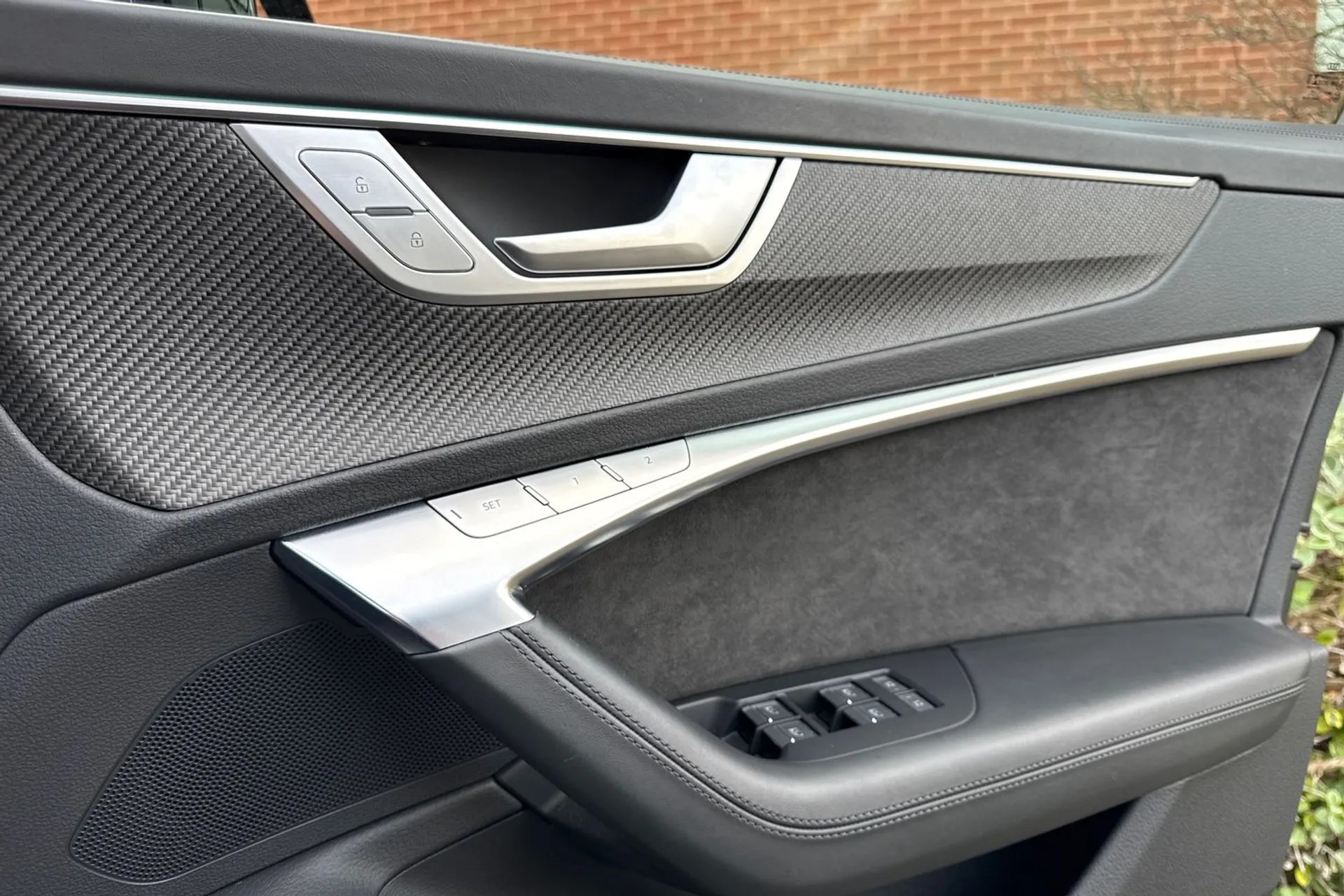 Audi RS6 thumbnail image number 54