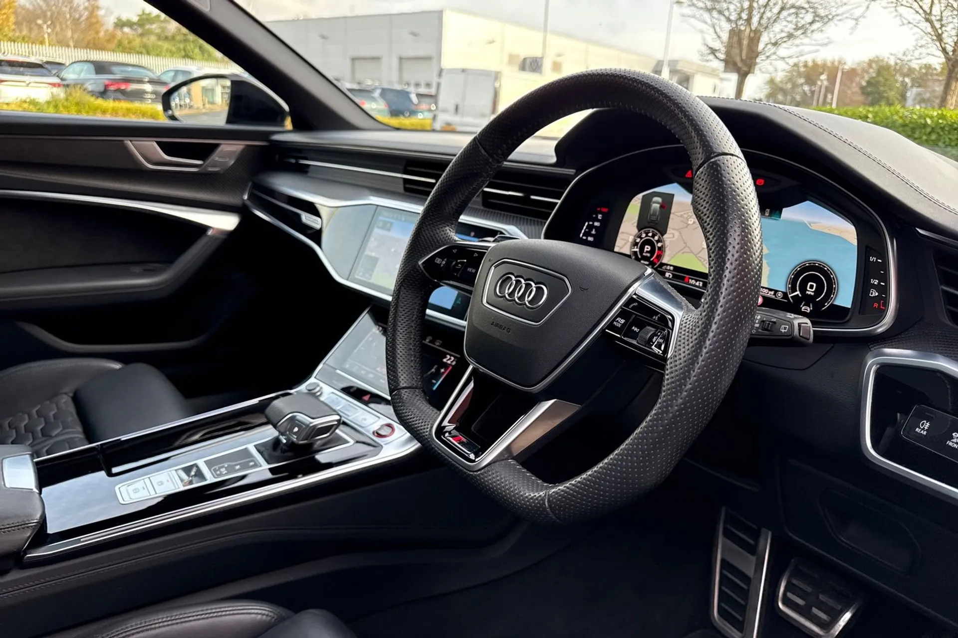 Audi RS6 thumbnail image number 31