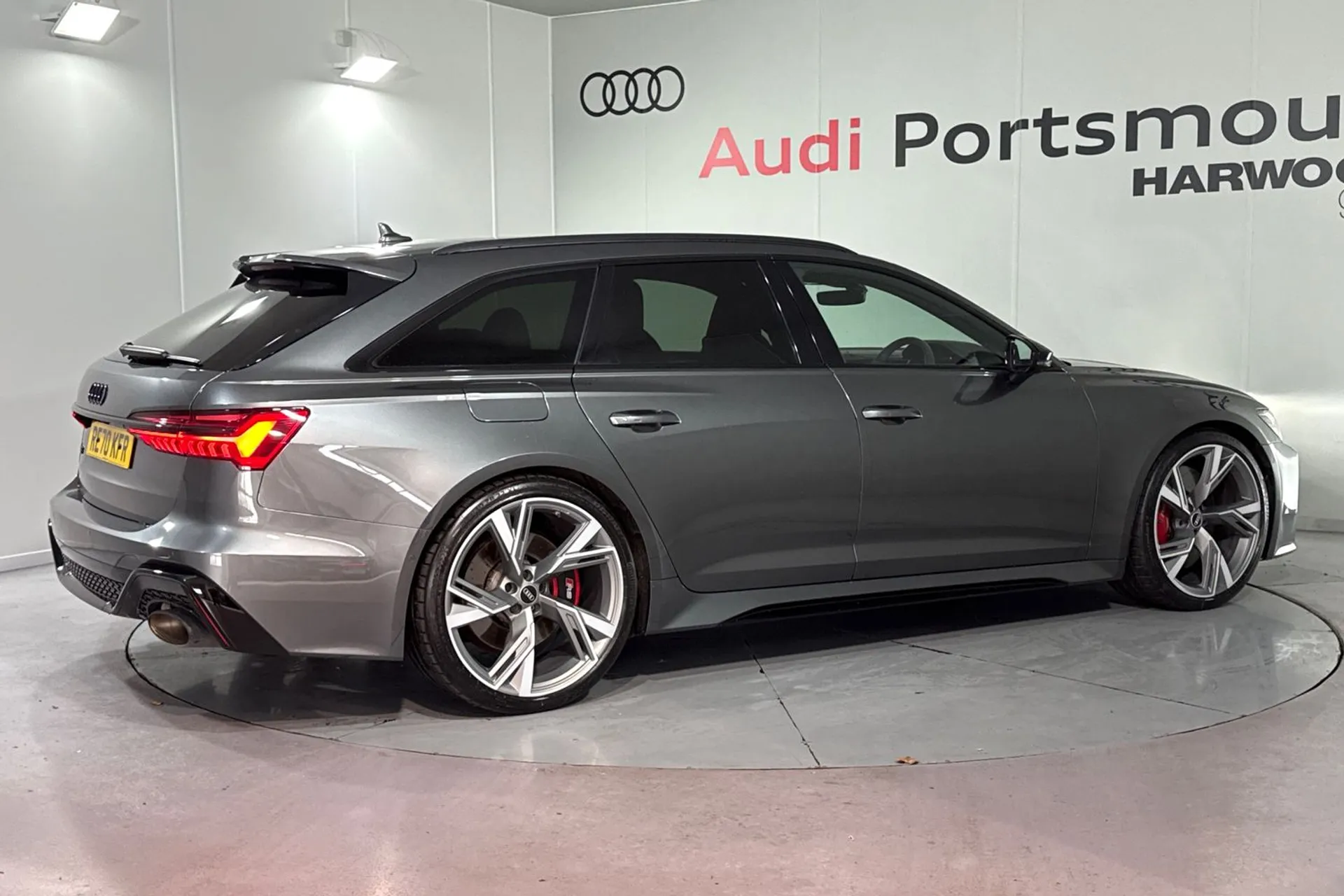 Audi RS6 thumbnail image number 9