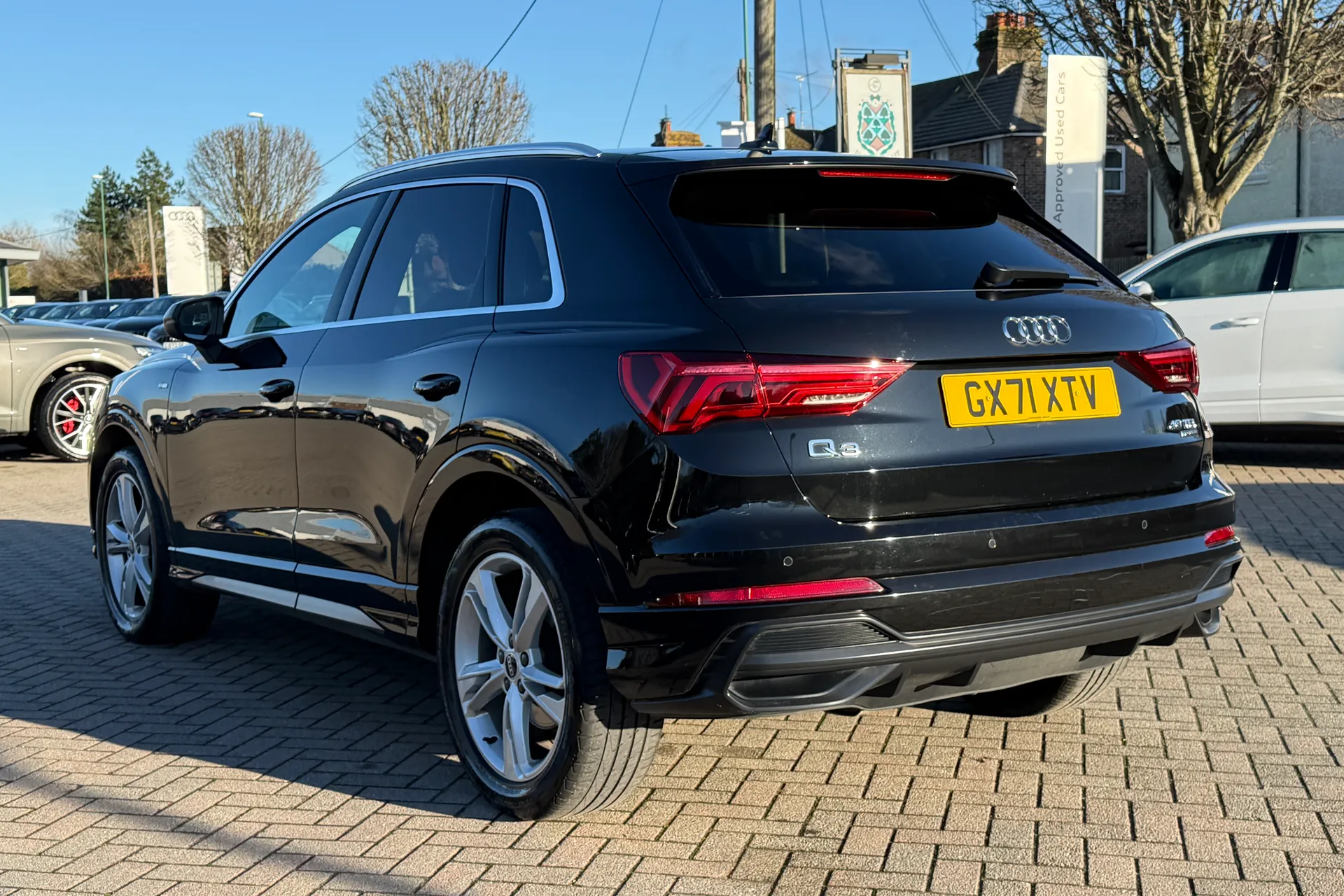 Audi Q3 thumbnail image number 29