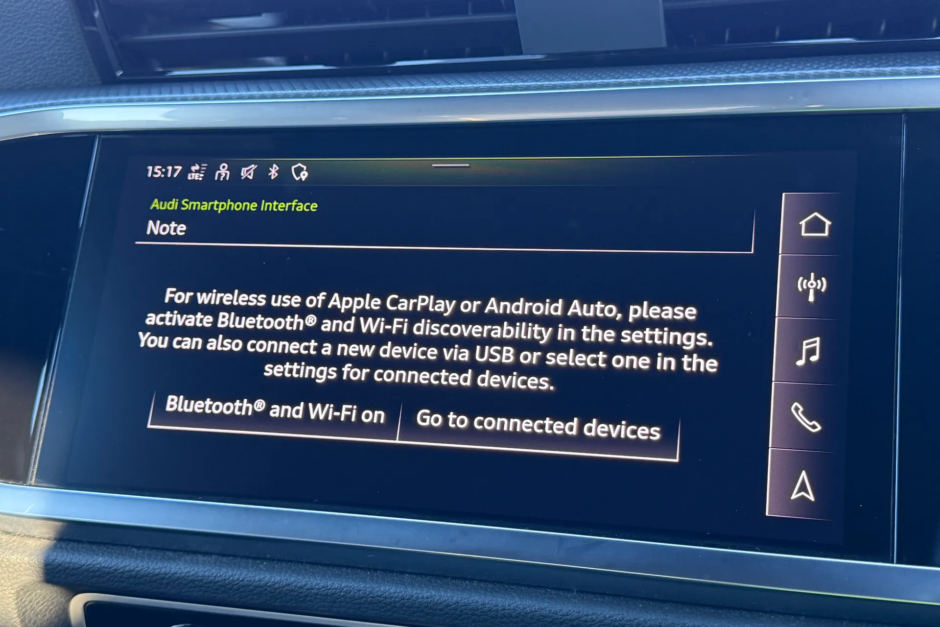 Audi Q3 thumbnail image number 10