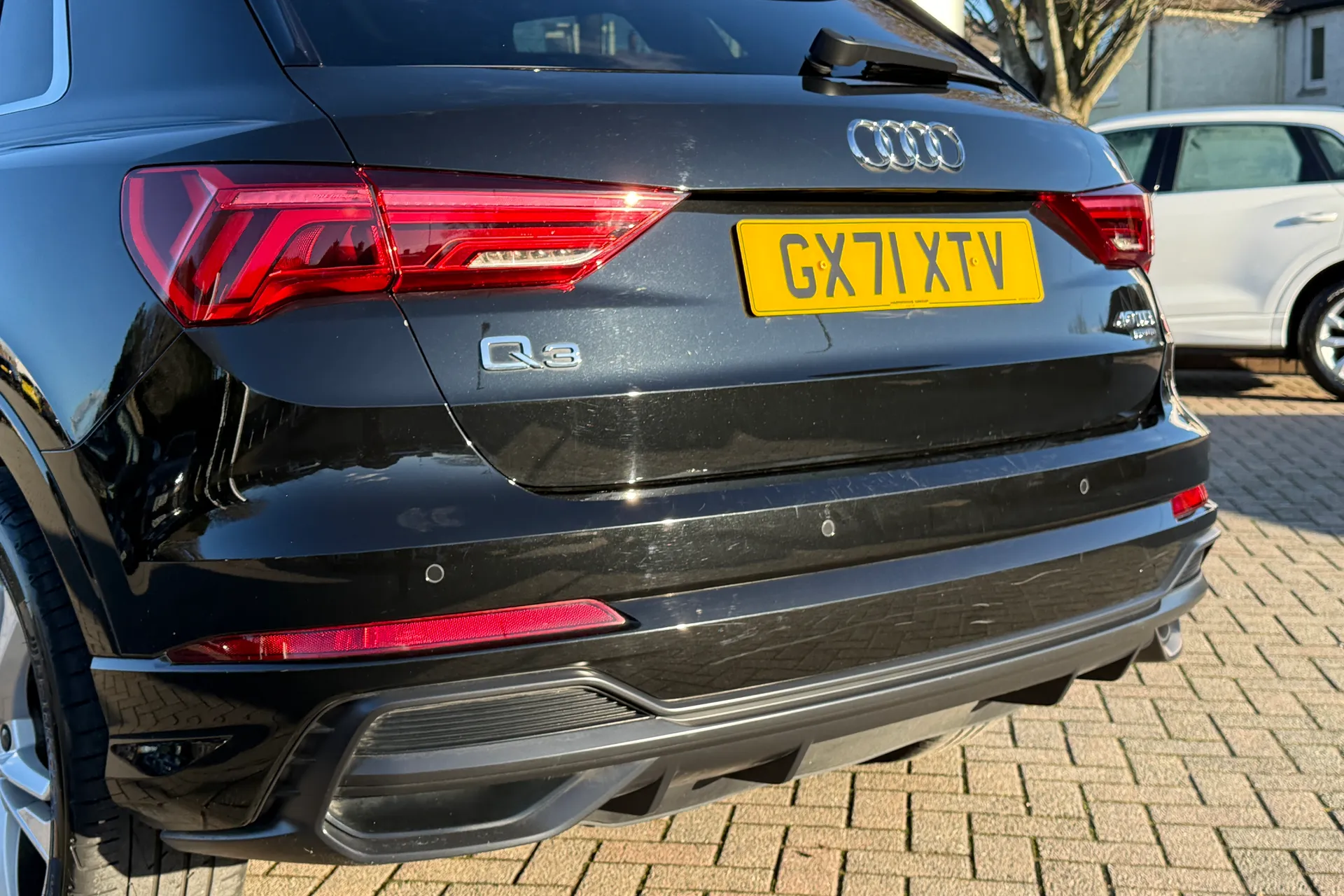 Audi Q3 thumbnail image number 46