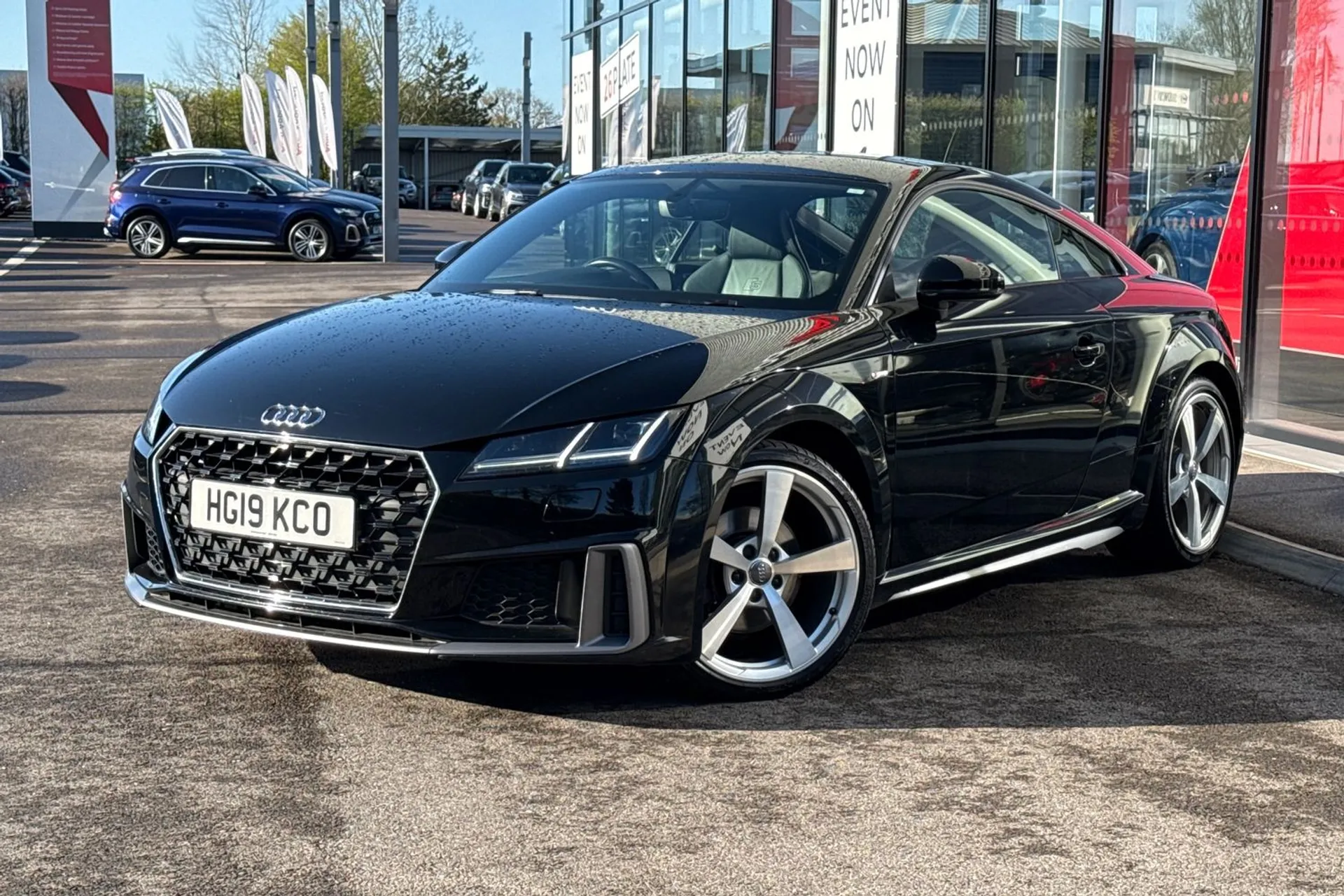 Audi TT thumbnail image number 6