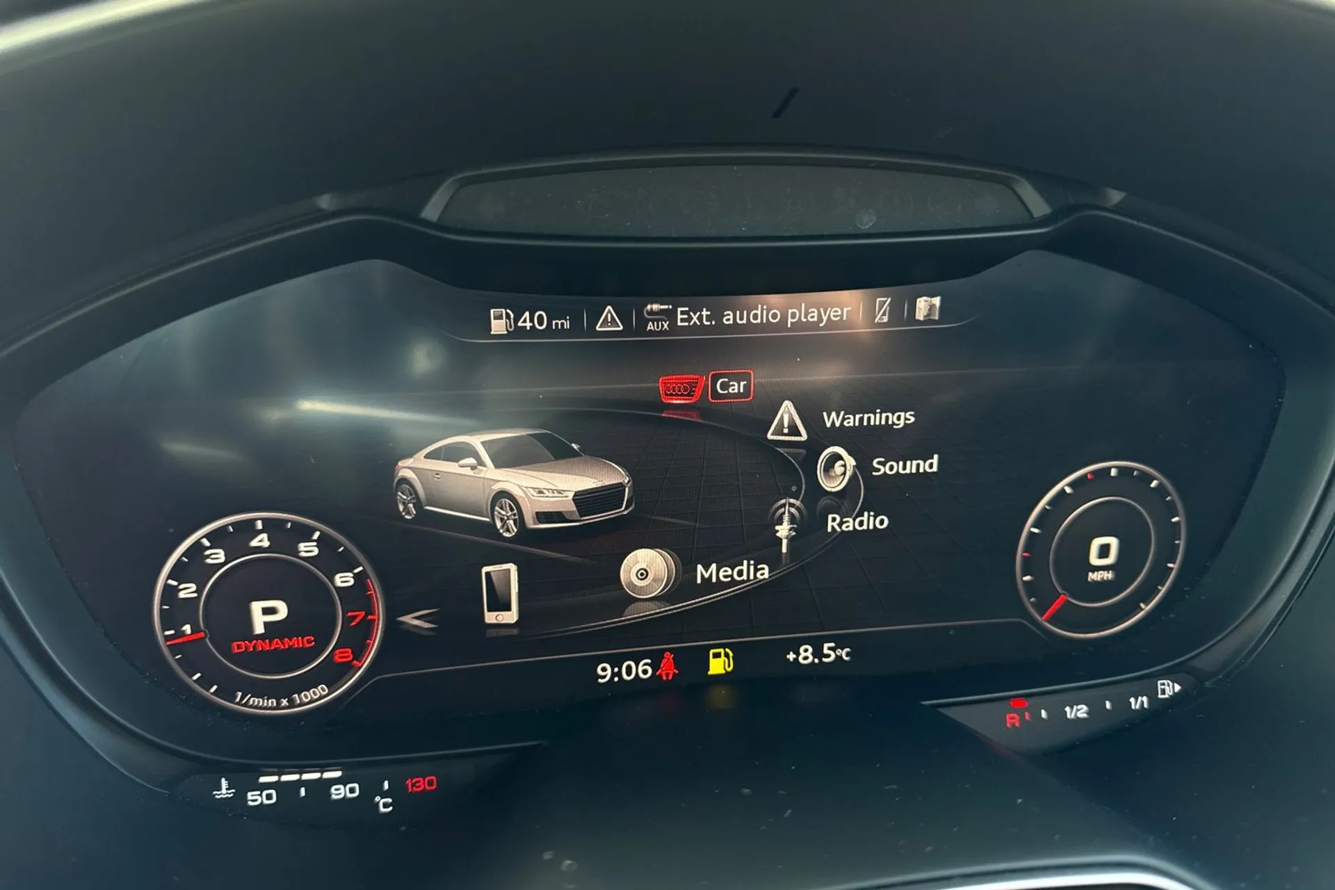 Audi TT thumbnail image number 14