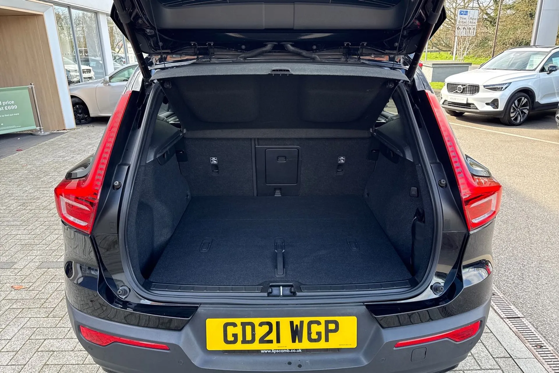 Volvo XC40 thumbnail image number 20