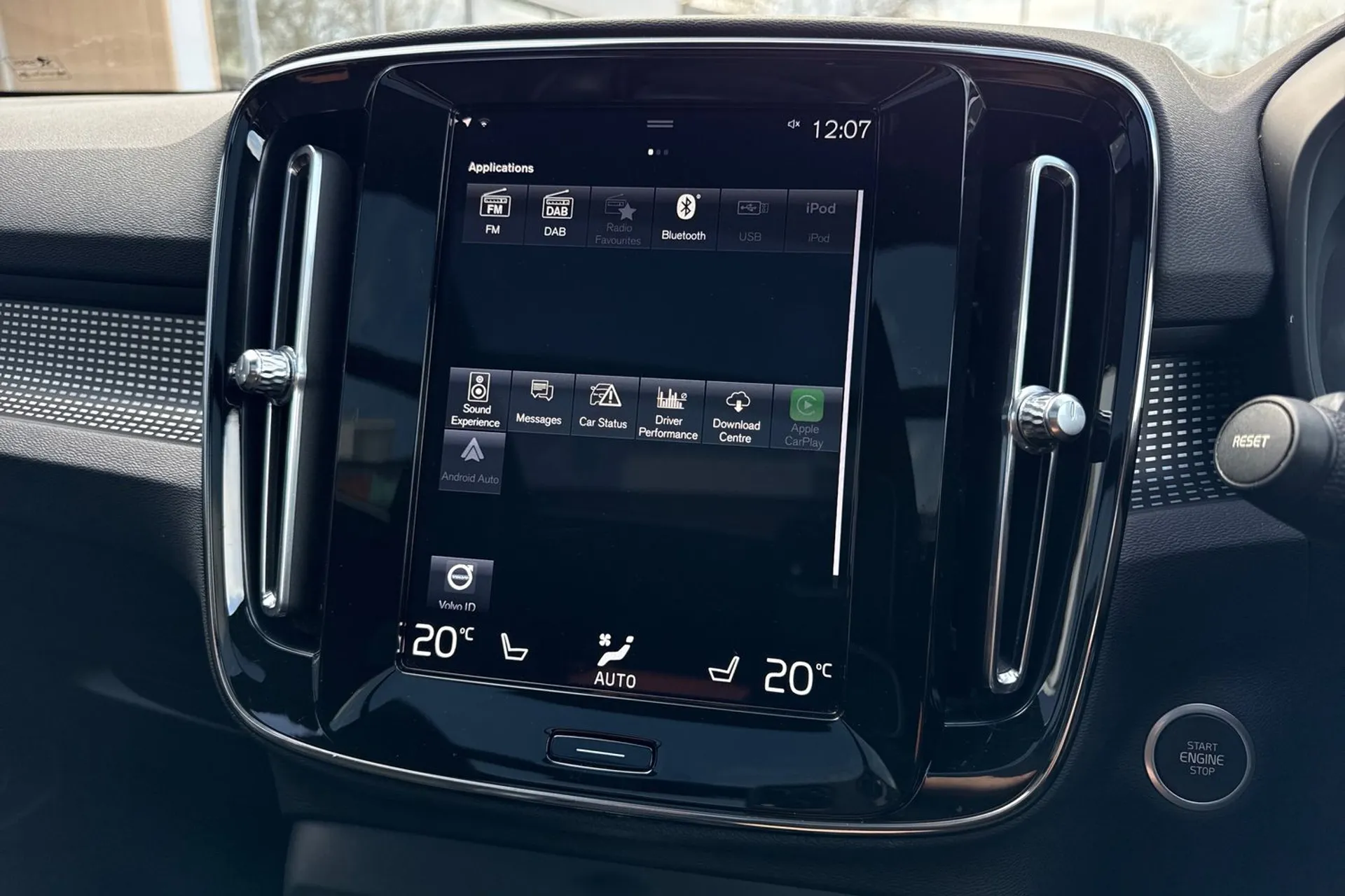 Volvo XC40 thumbnail image number 45