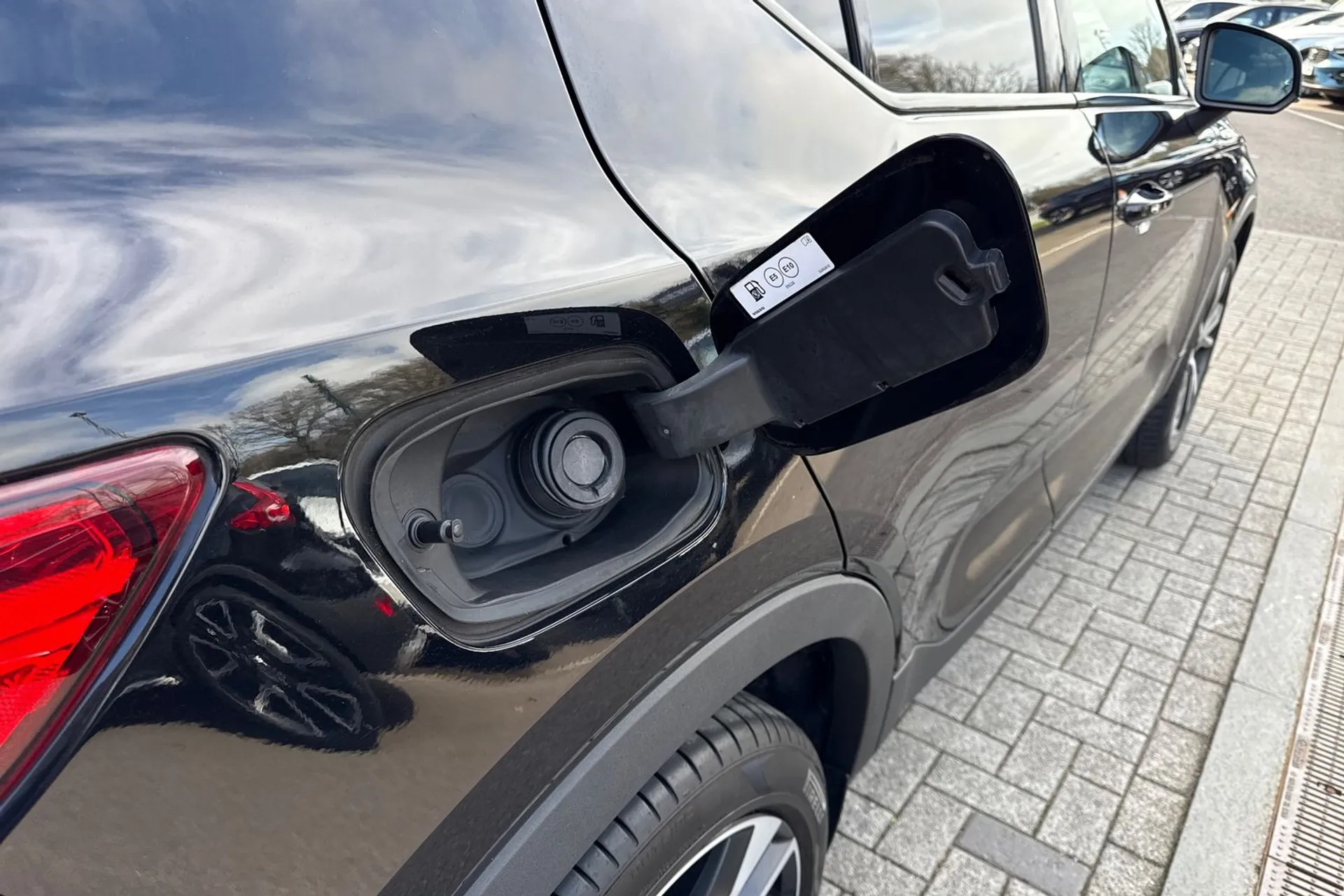 Volvo XC40 thumbnail image number 19