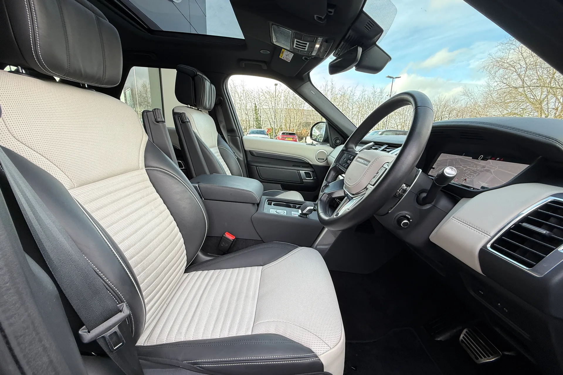 LAND ROVER DISCOVERY thumbnail image number 9