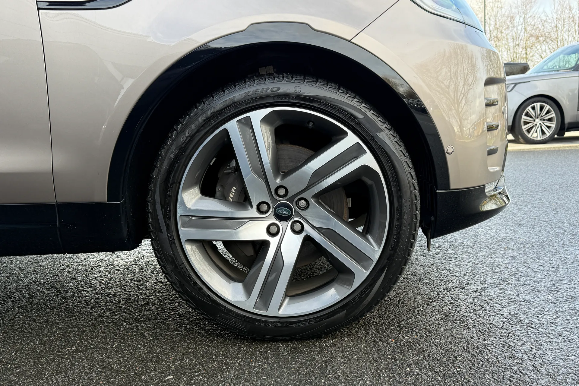 LAND ROVER DISCOVERY thumbnail image number 23