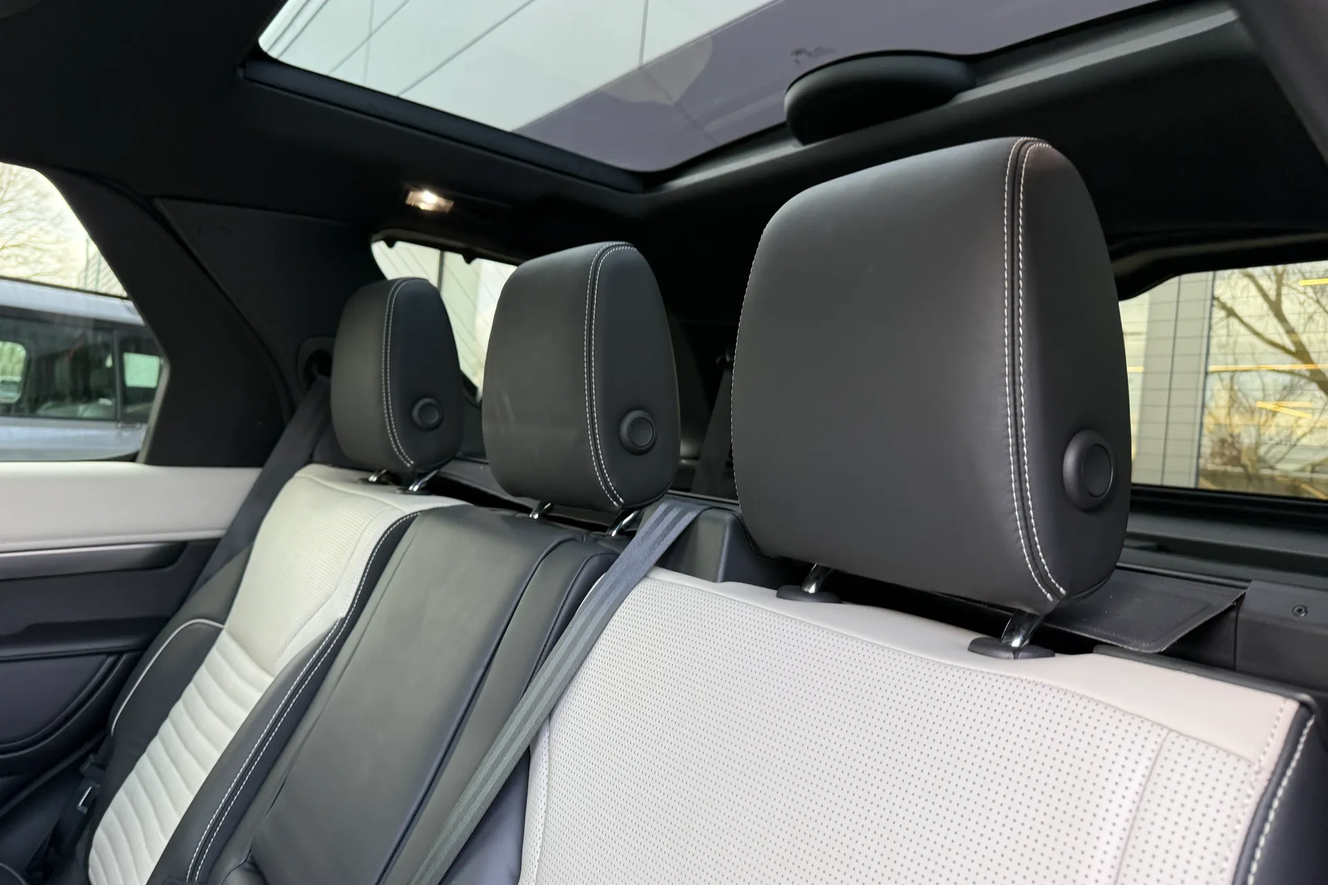 LAND ROVER DISCOVERY thumbnail image number 53