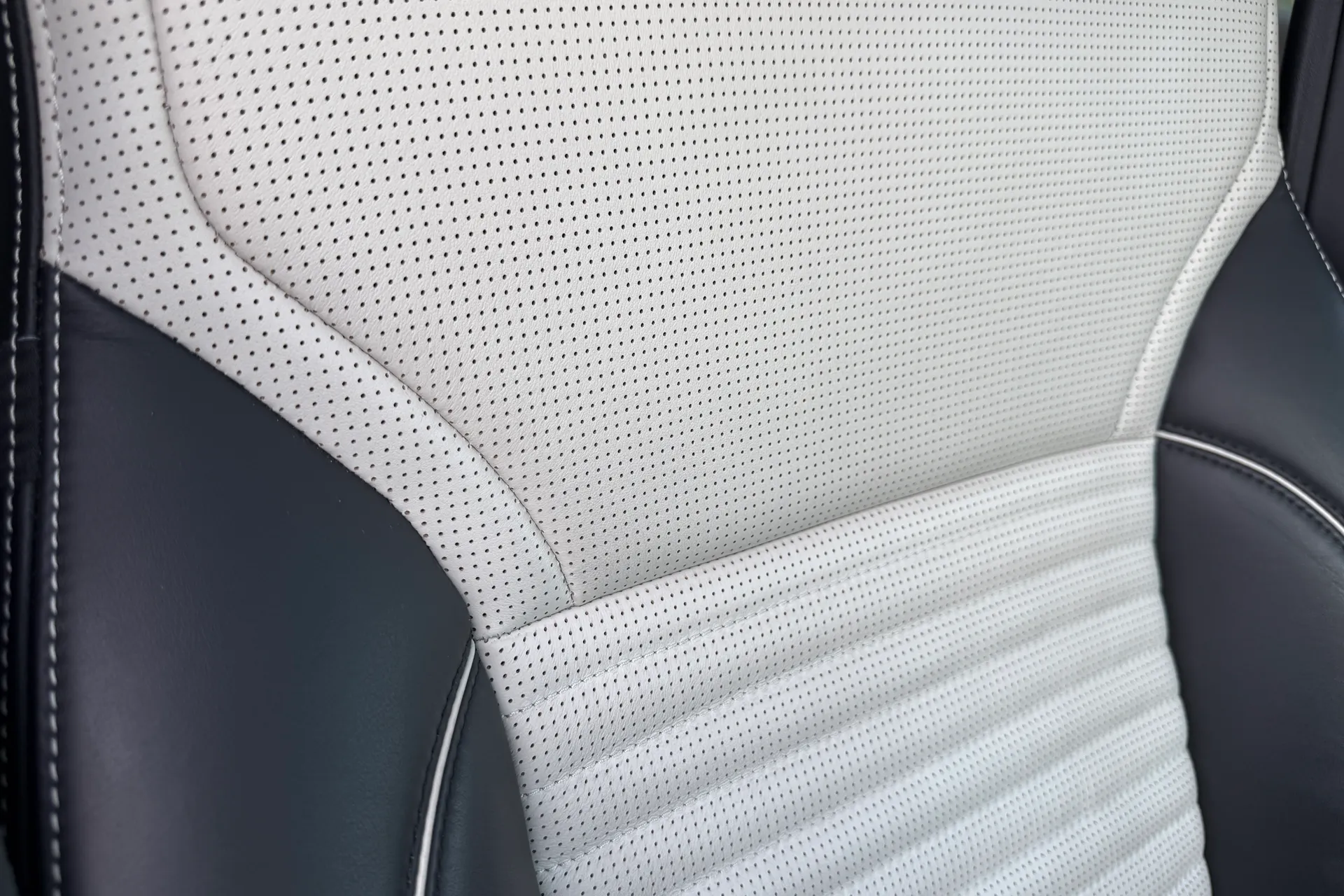 LAND ROVER DISCOVERY thumbnail image number 38