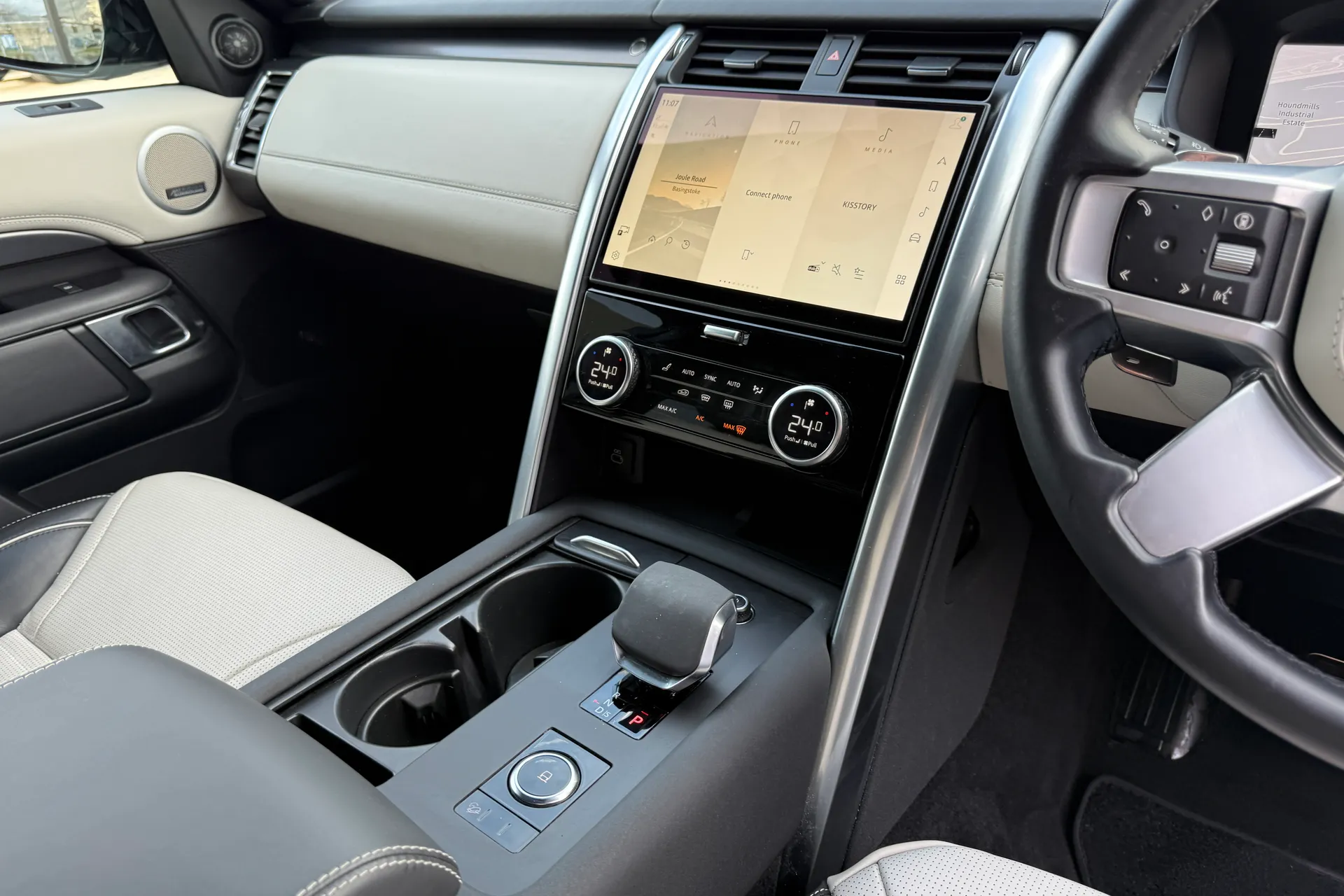 LAND ROVER DISCOVERY thumbnail image number 19