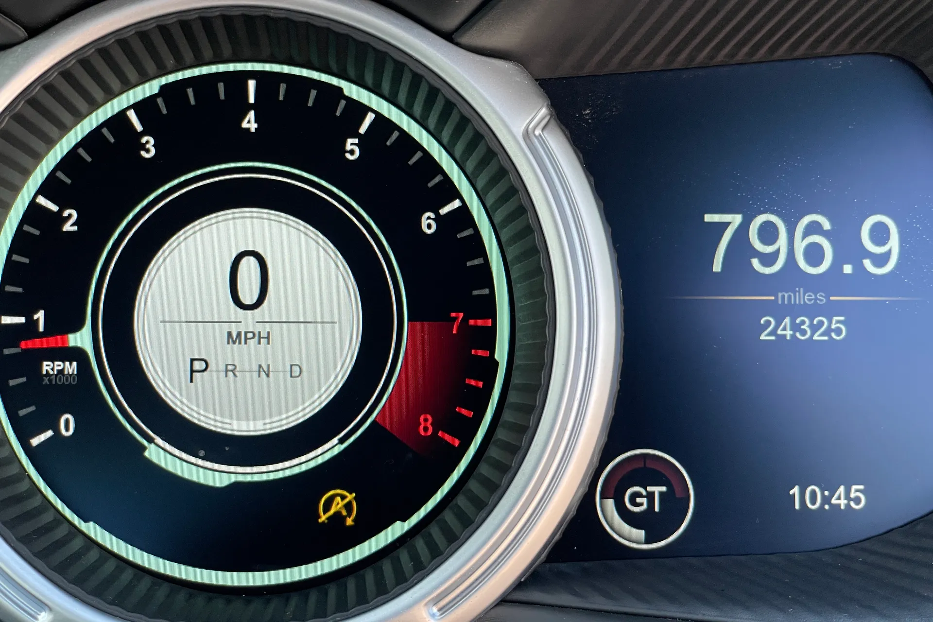 Aston Martin DB11 thumbnail image number 42