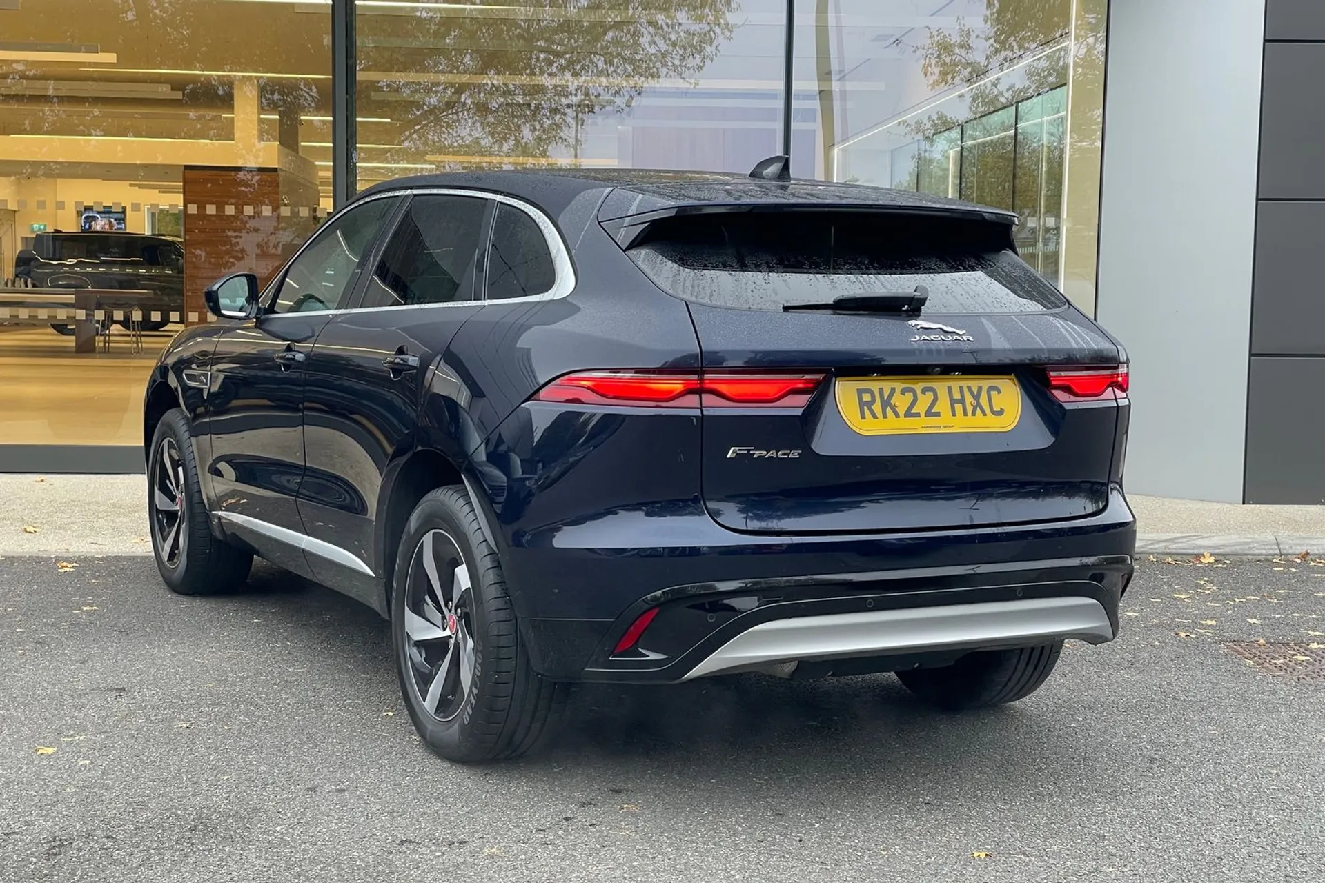 Jaguar F-PACE thumbnail image number 58