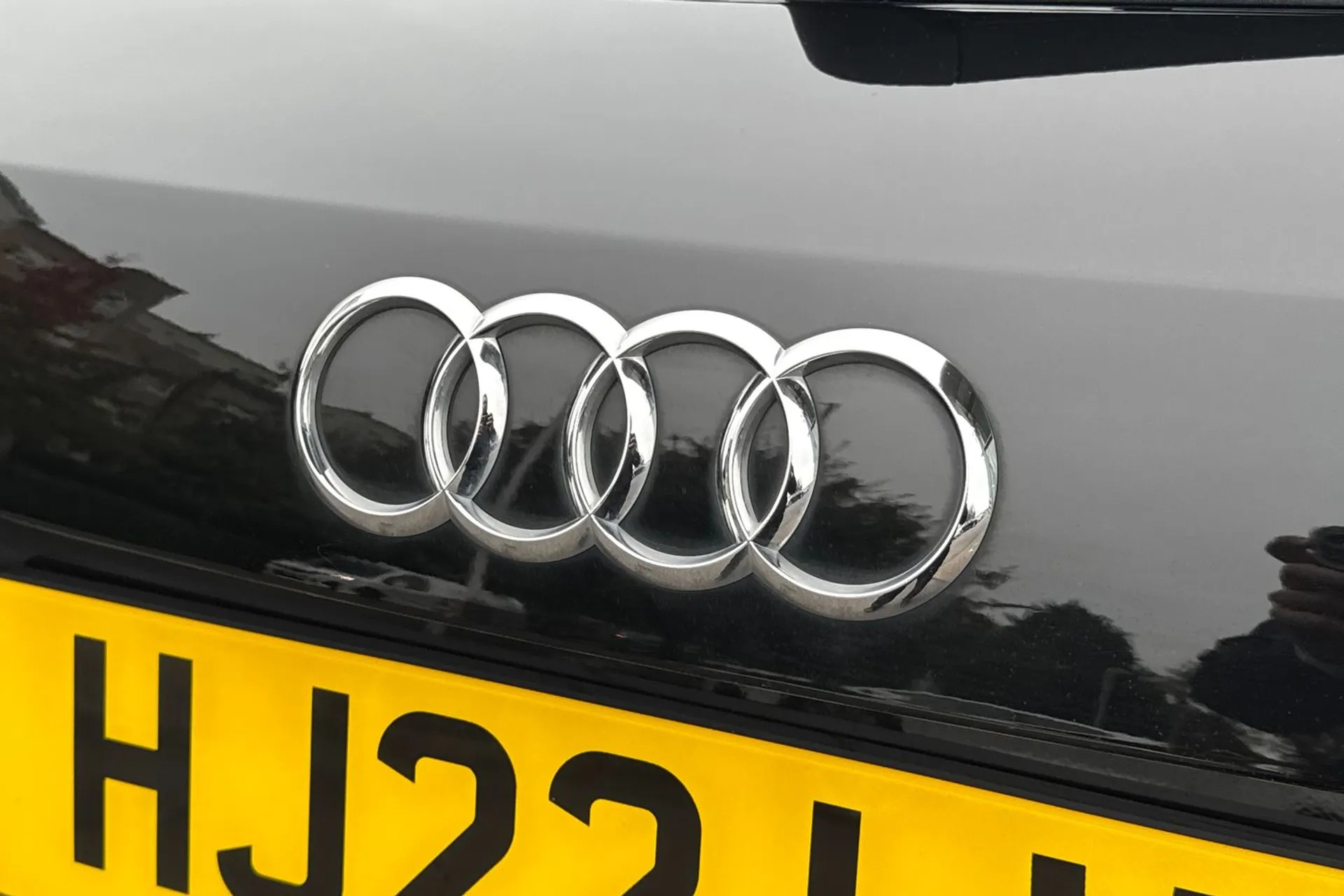 Audi Q3 thumbnail image number 50