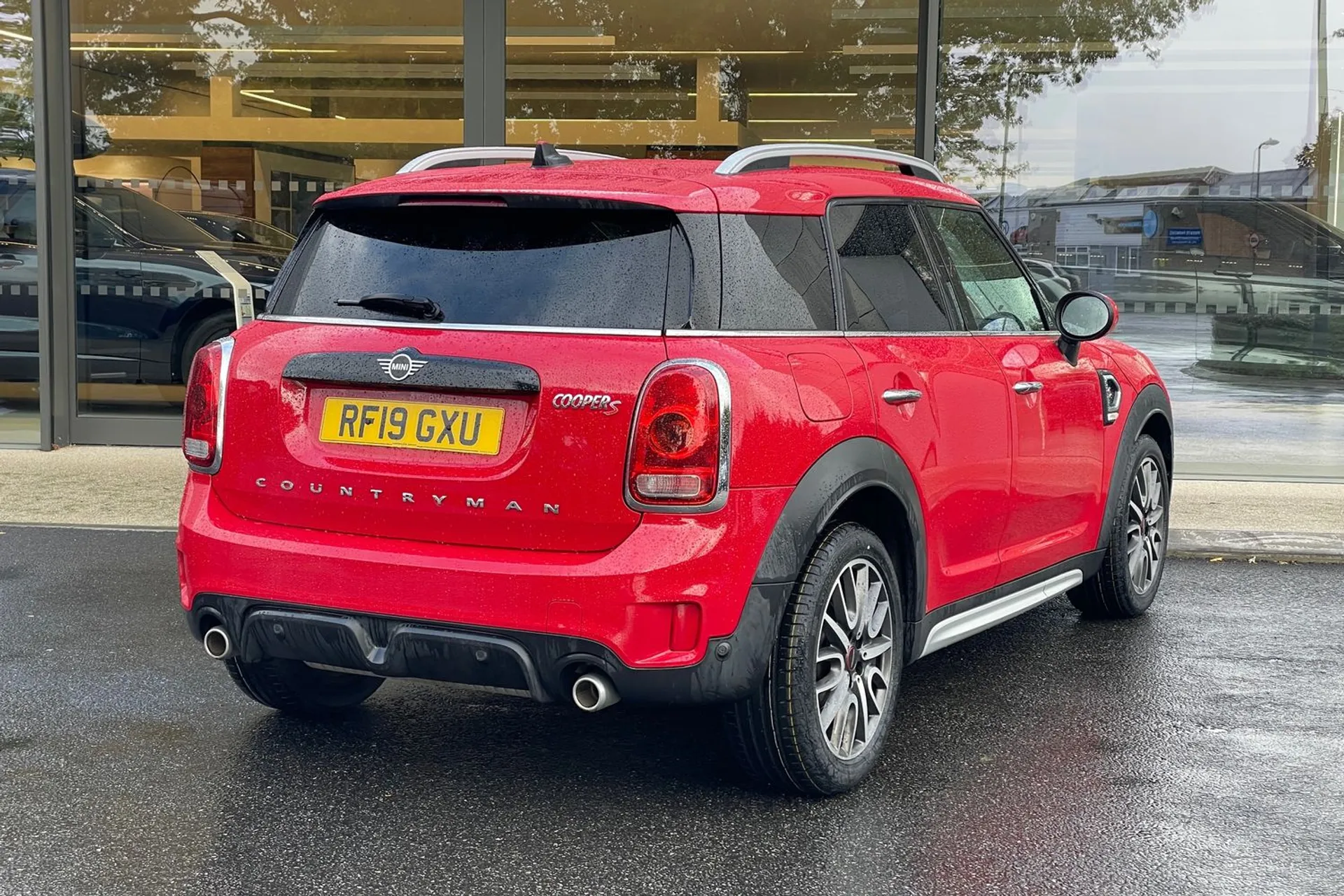 MINI COUNTRYMAN thumbnail image number 7