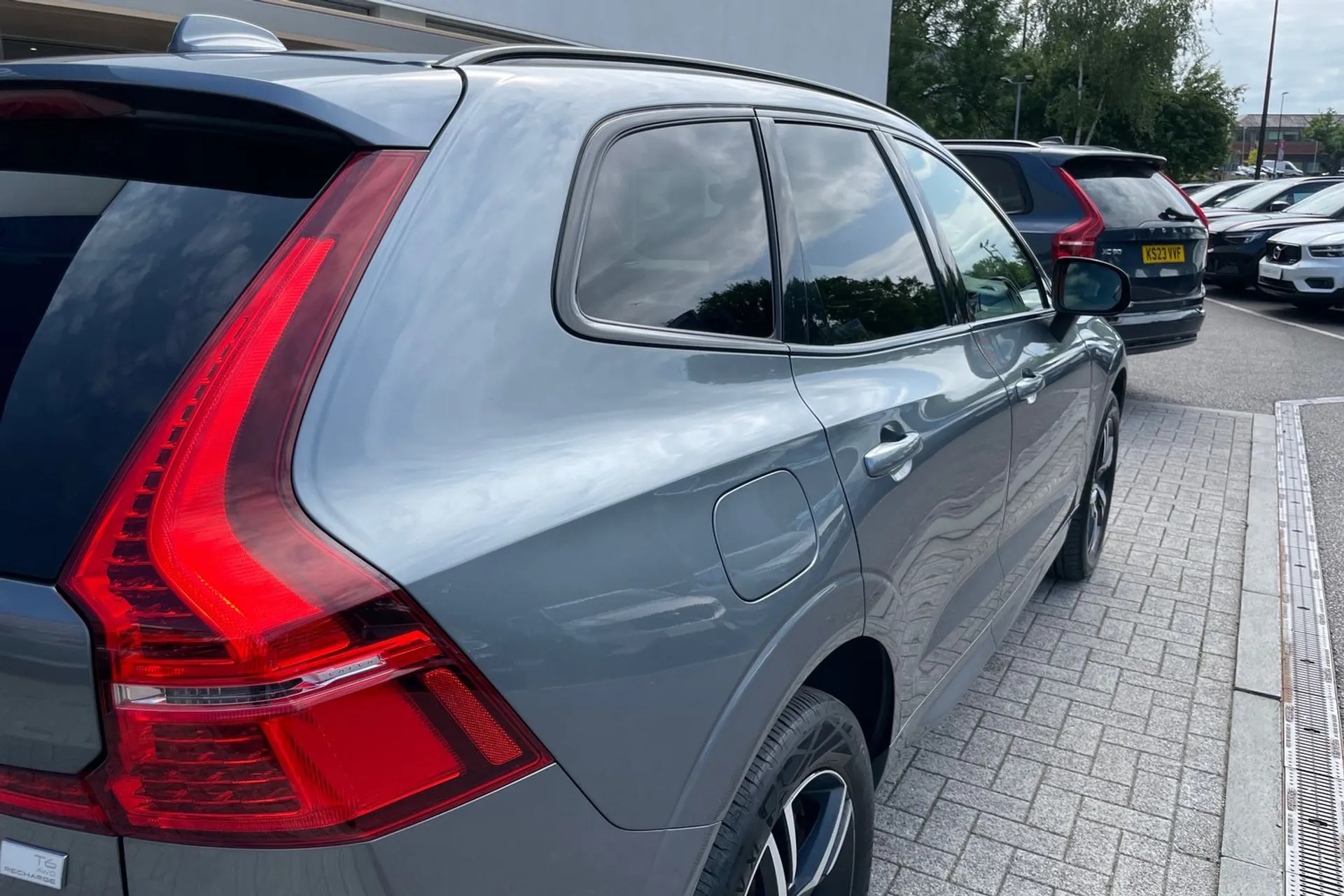 Volvo XC60 thumbnail image number 14