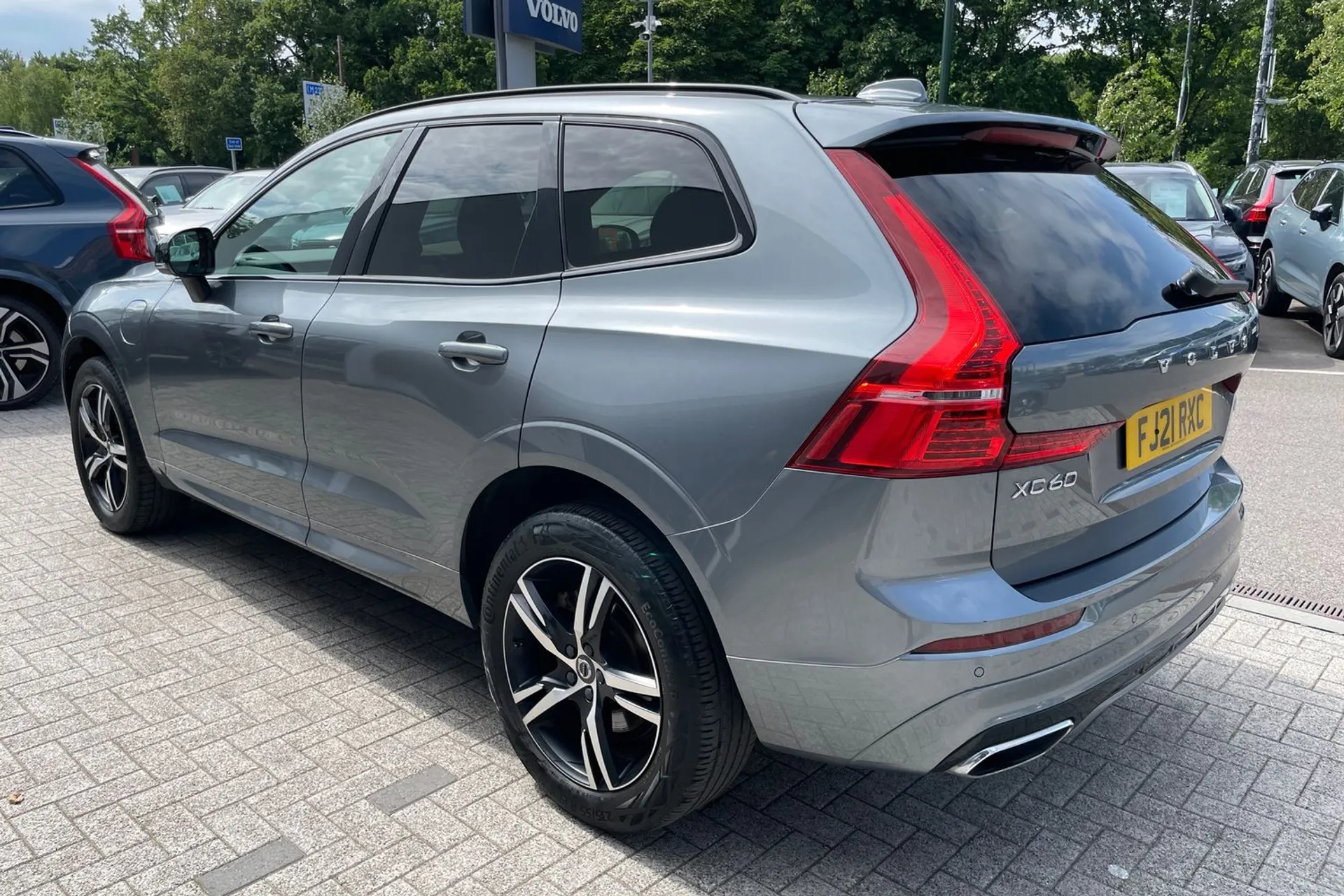 Volvo XC60 thumbnail image number 9