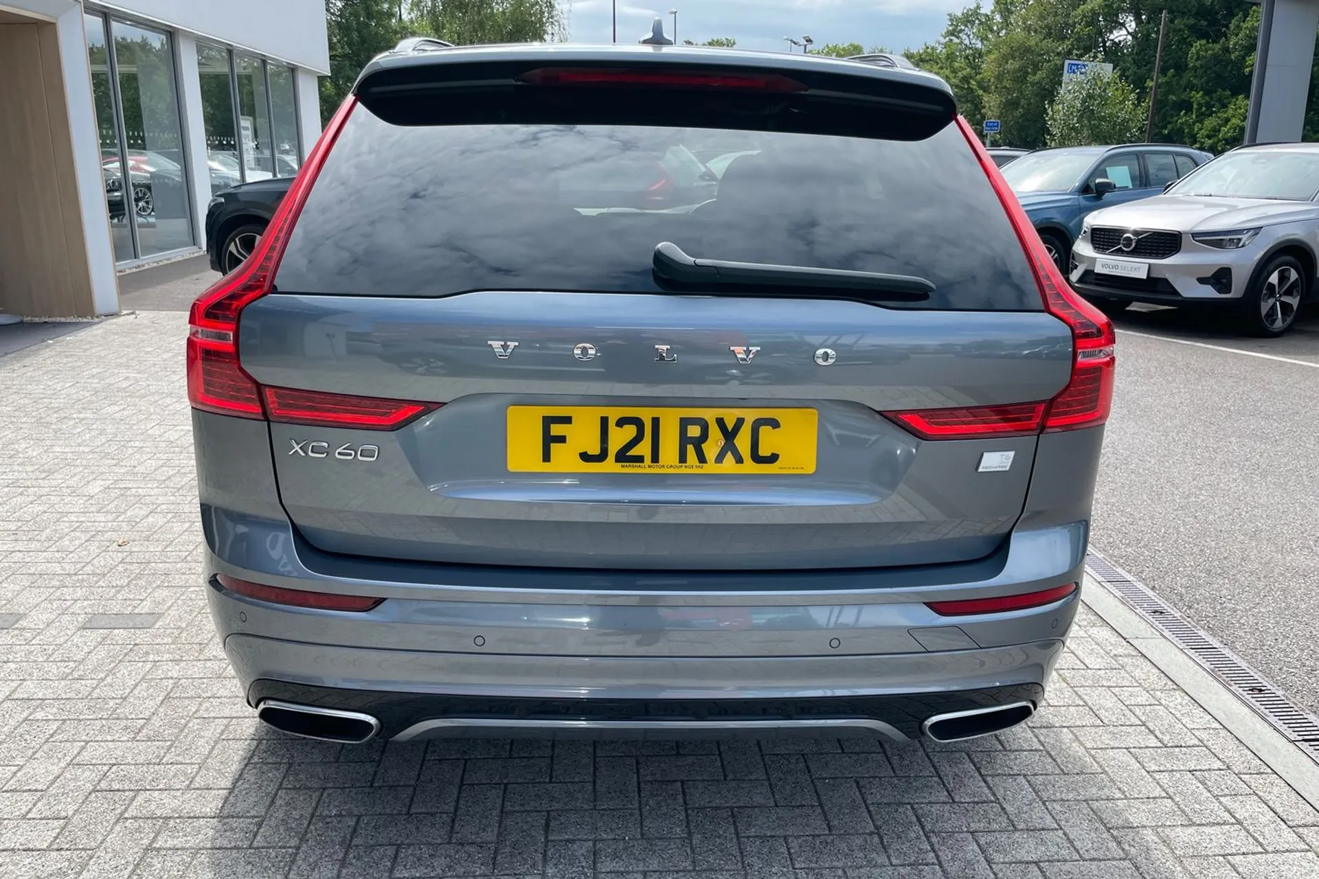 Volvo XC60 thumbnail image number 8