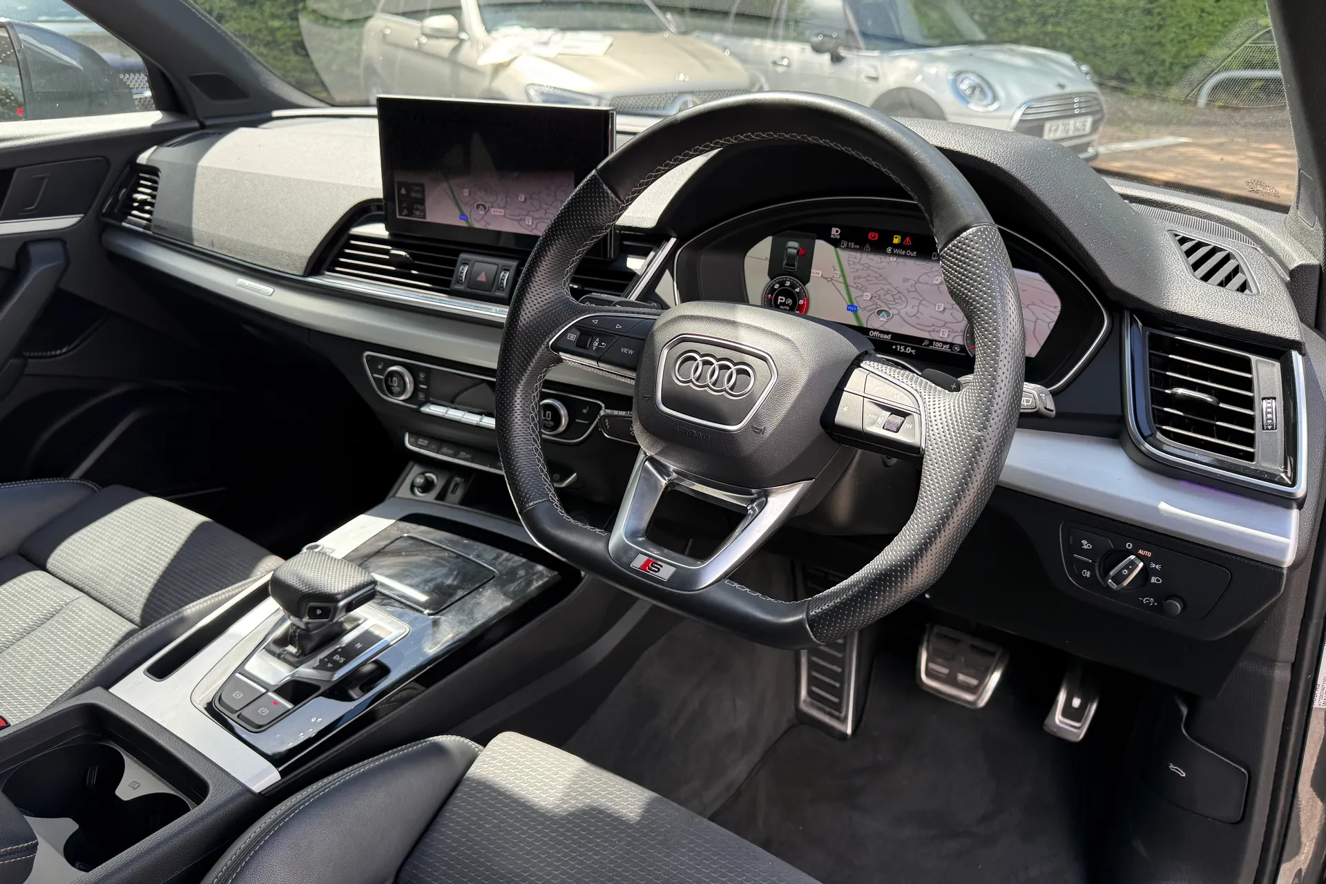 Audi Q5 thumbnail image number 30