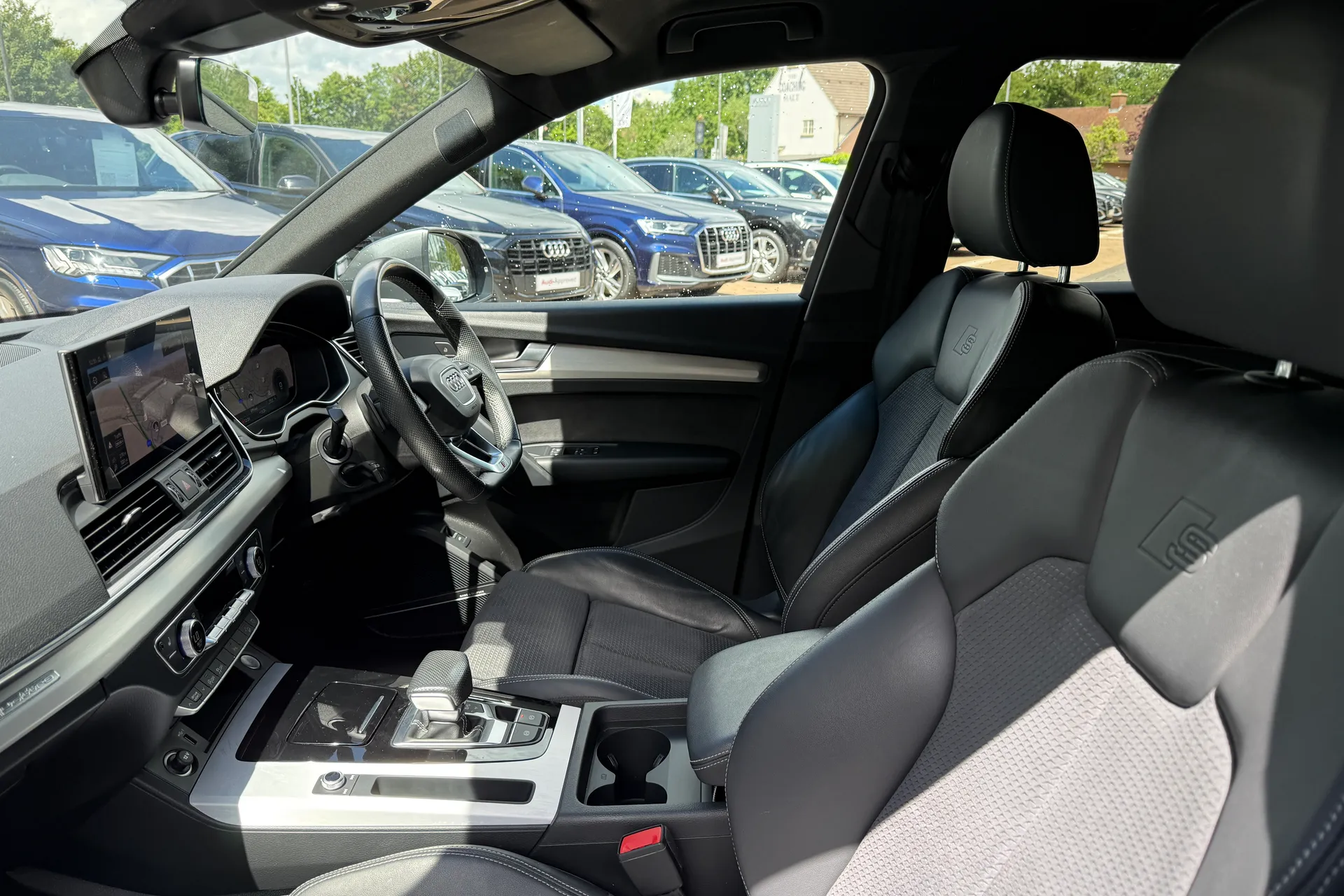 Audi Q5 thumbnail image number 56