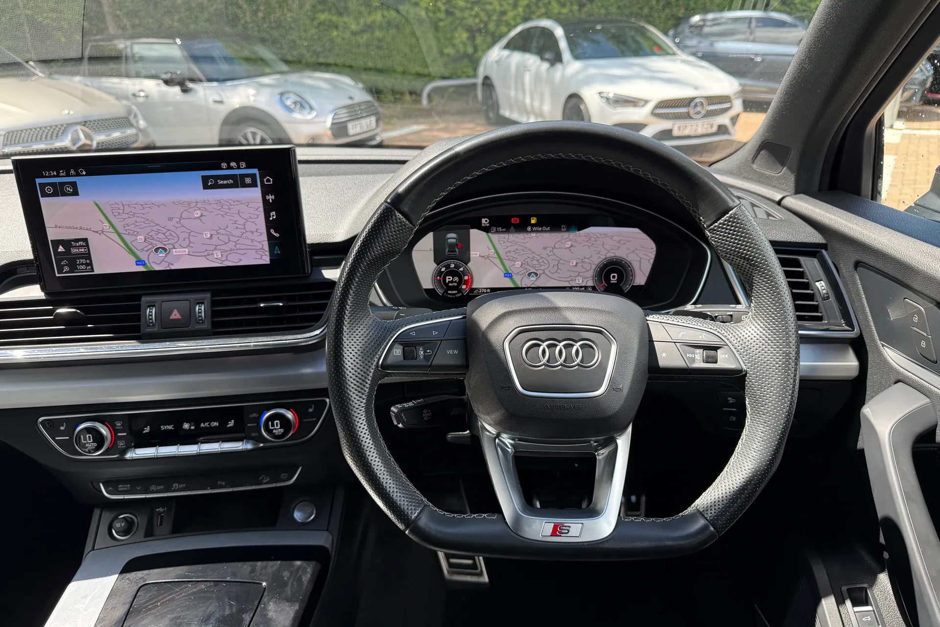Audi Q5 thumbnail image number 6