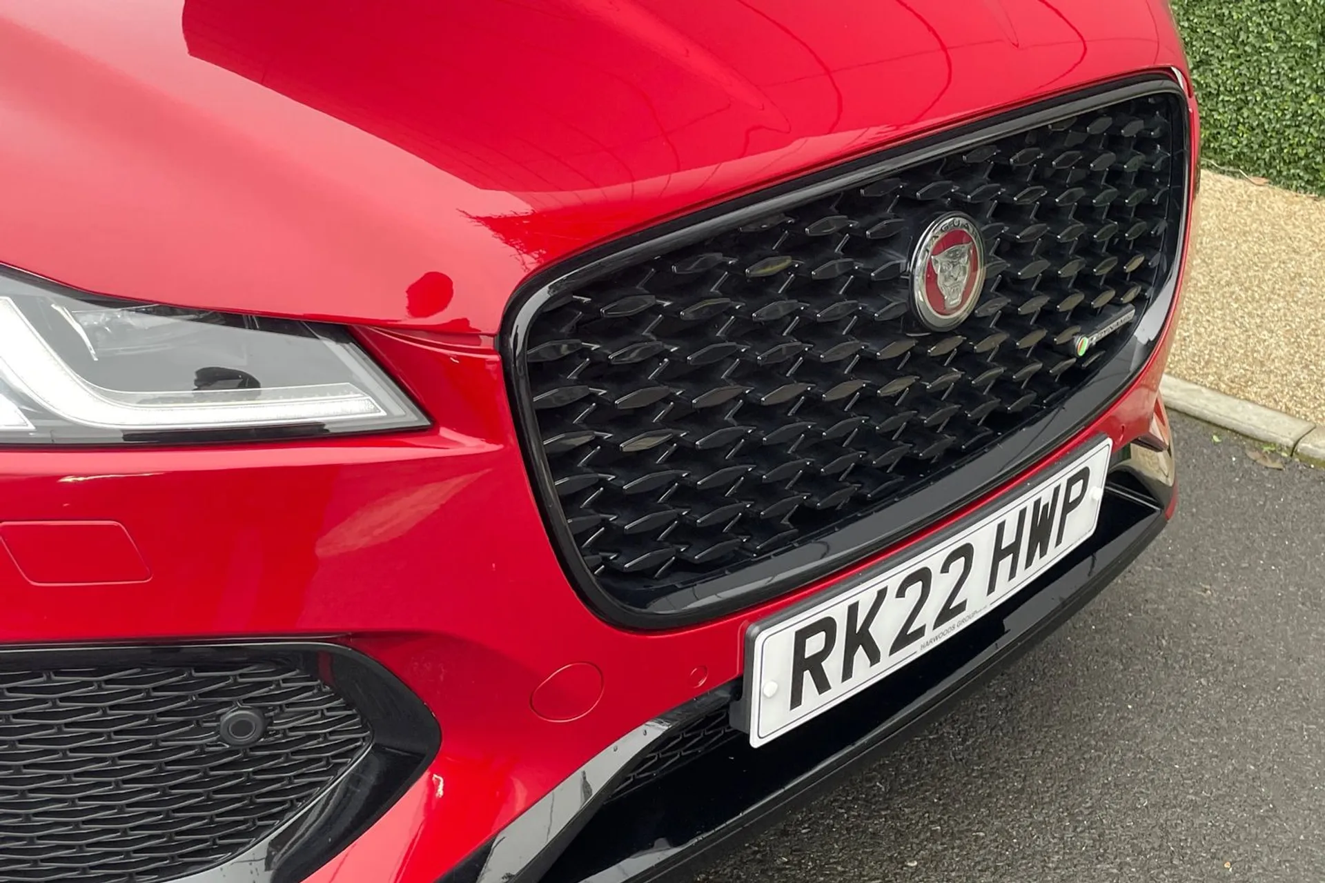 Jaguar F-PACE thumbnail image number 62