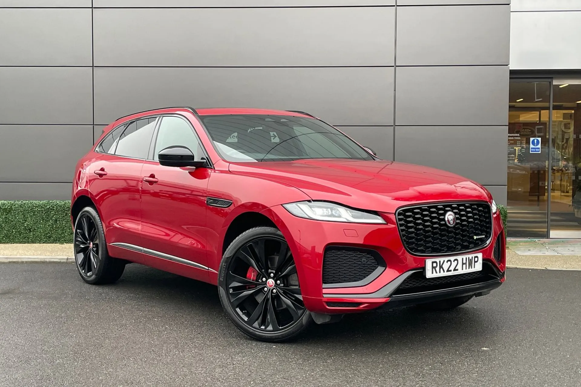 Jaguar F-PACE focused image