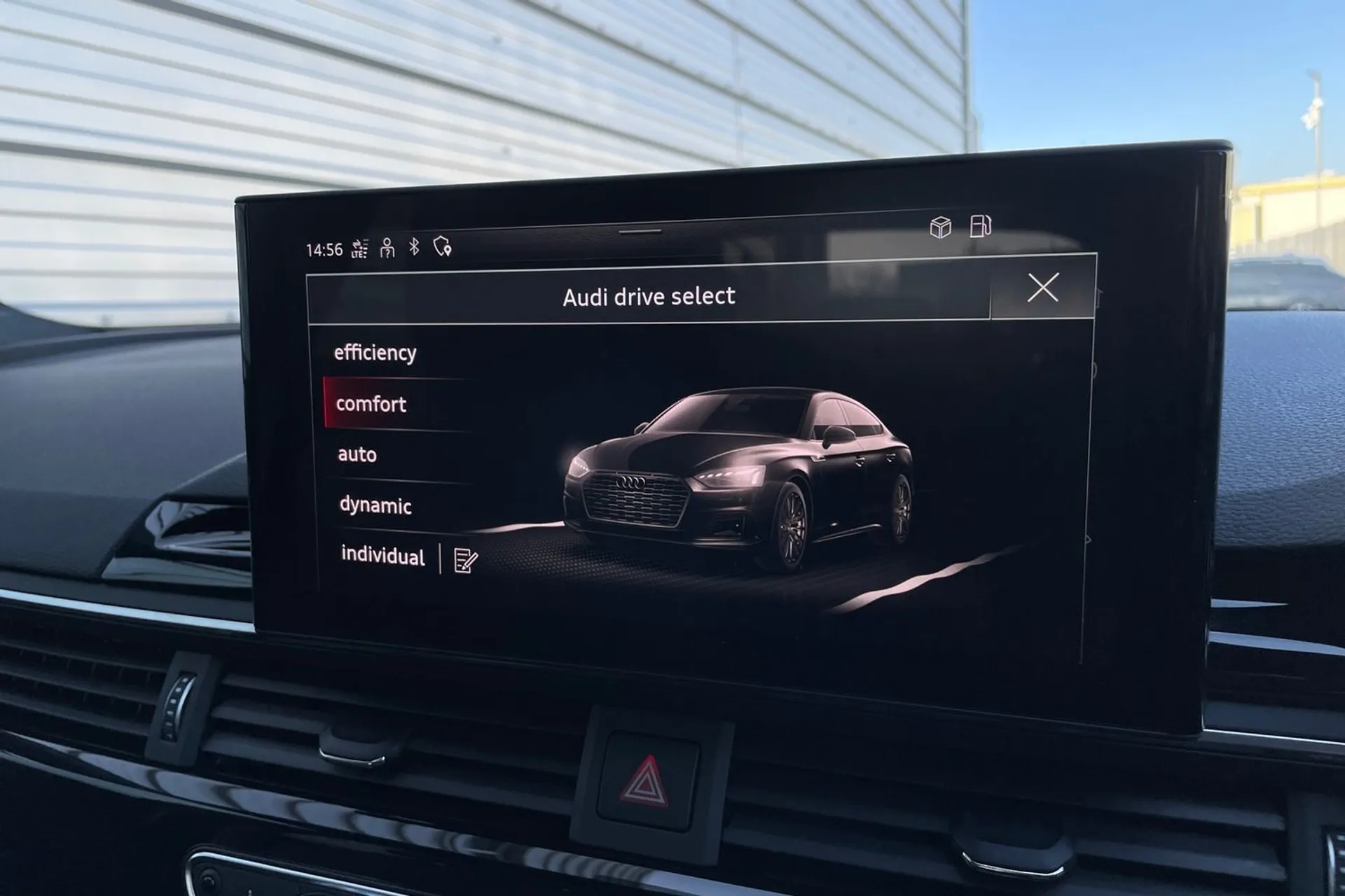 Audi A5 thumbnail image number 31