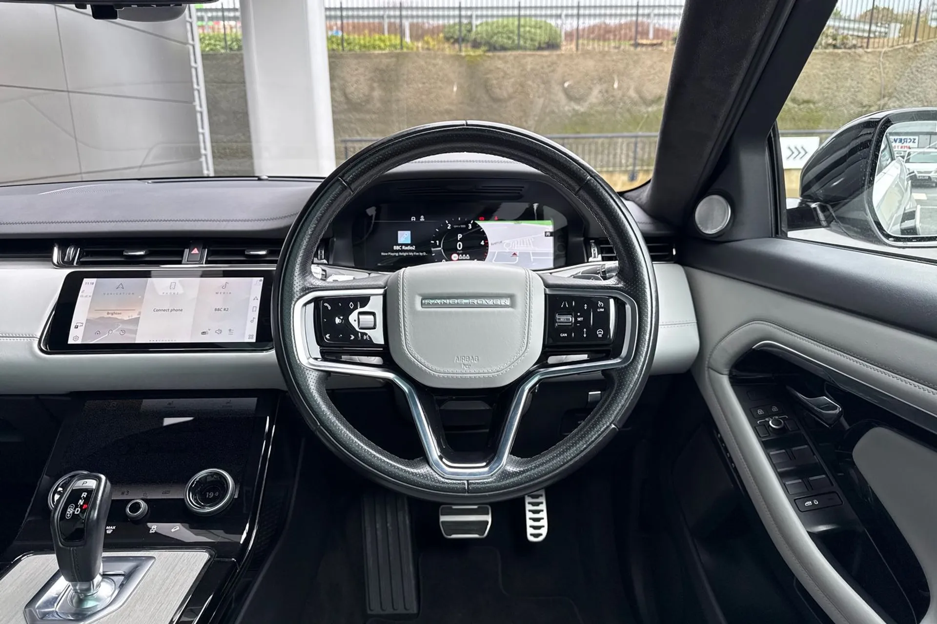 LAND ROVER RANGE ROVER EVOQUE thumbnail image number 44