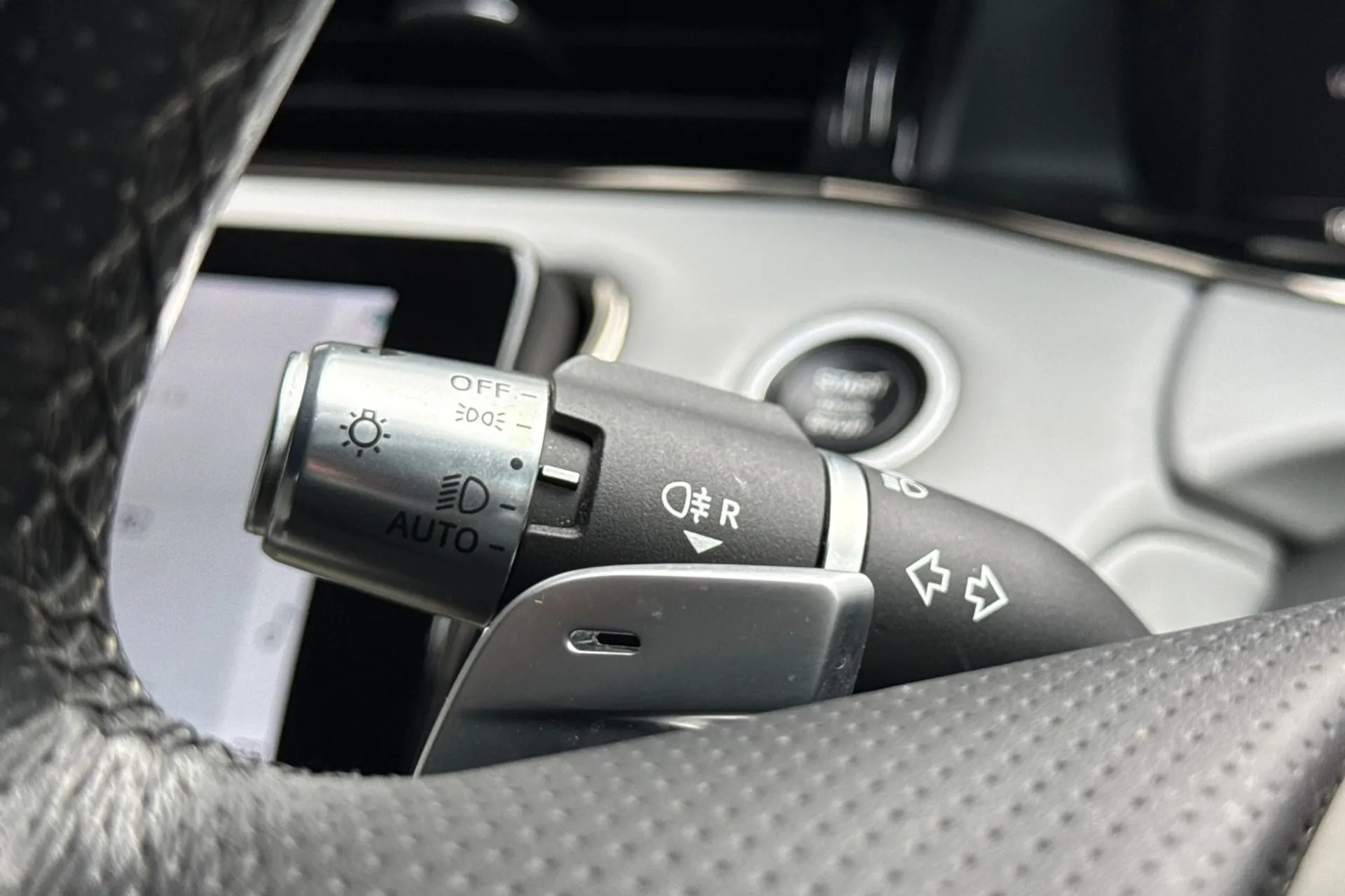 LAND ROVER RANGE ROVER EVOQUE thumbnail image number 61