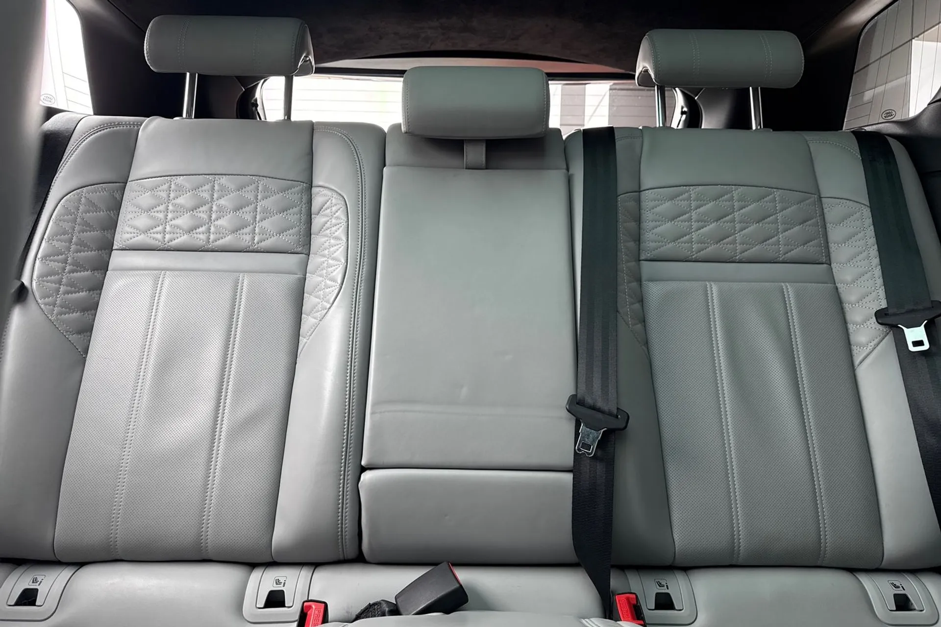 LAND ROVER RANGE ROVER EVOQUE thumbnail image number 41