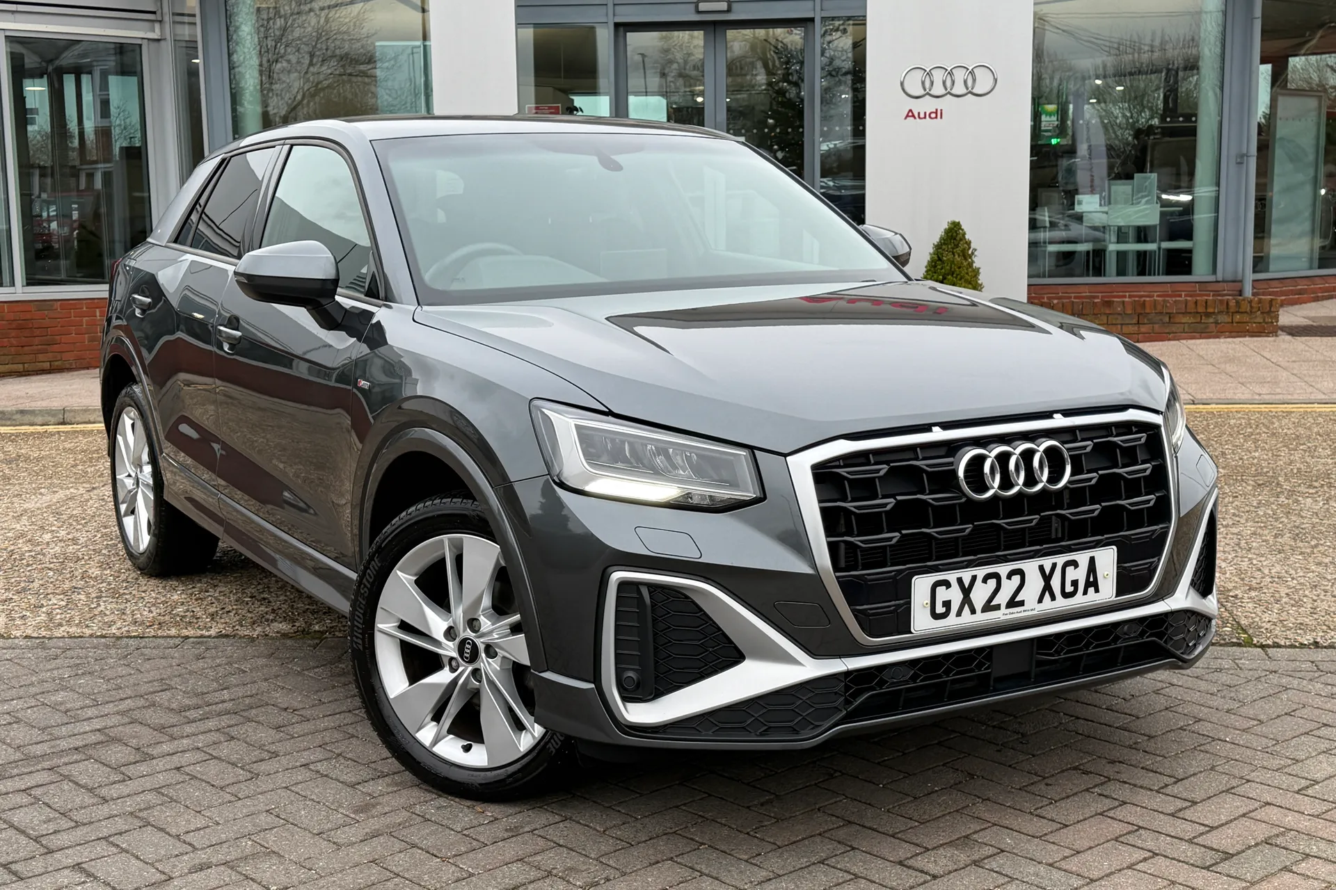 Audi Q2 thumbnail image number 19