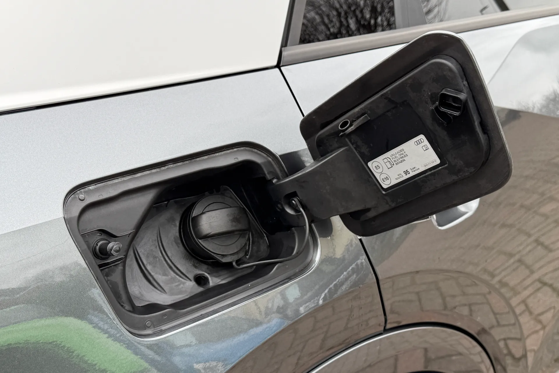 Audi Q2 thumbnail image number 43