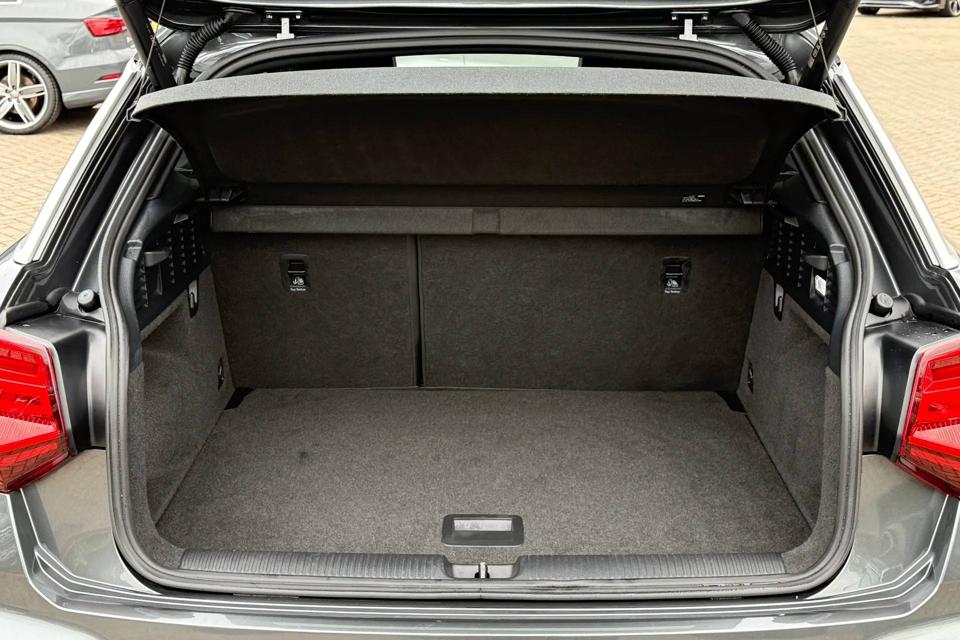 Audi Q2 thumbnail image number 30