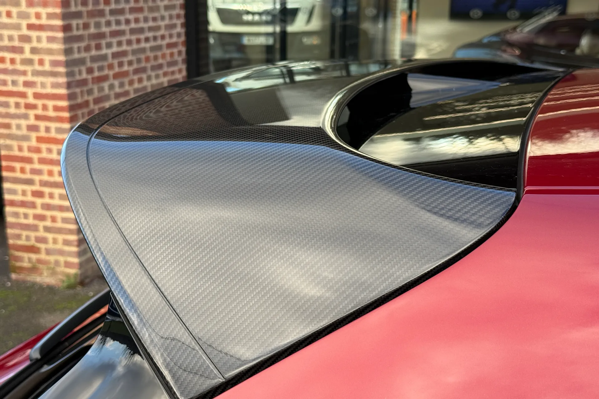 Bentley BENTAYGA thumbnail image number 26