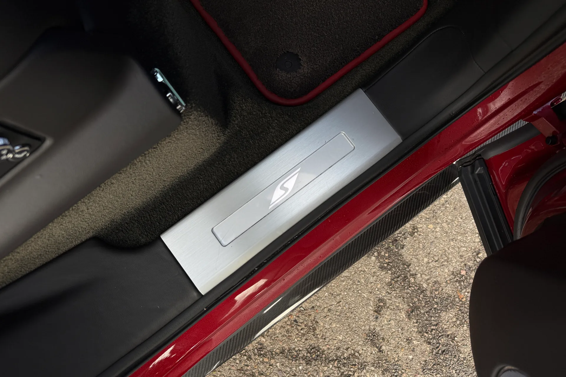 Bentley BENTAYGA thumbnail image number 24