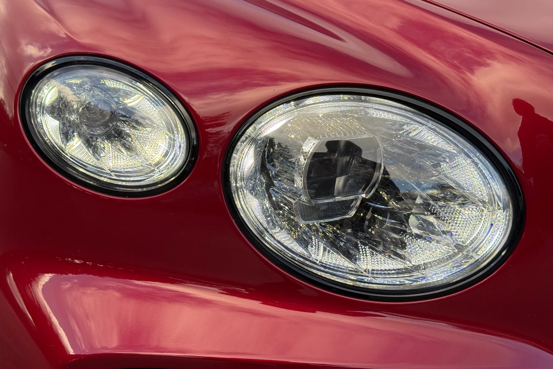 Bentley BENTAYGA thumbnail image number 13