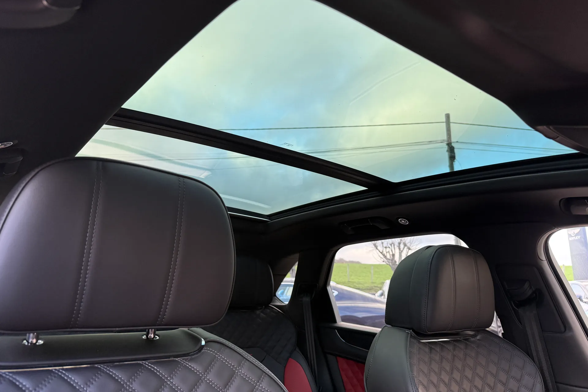 Bentley BENTAYGA thumbnail image number 53