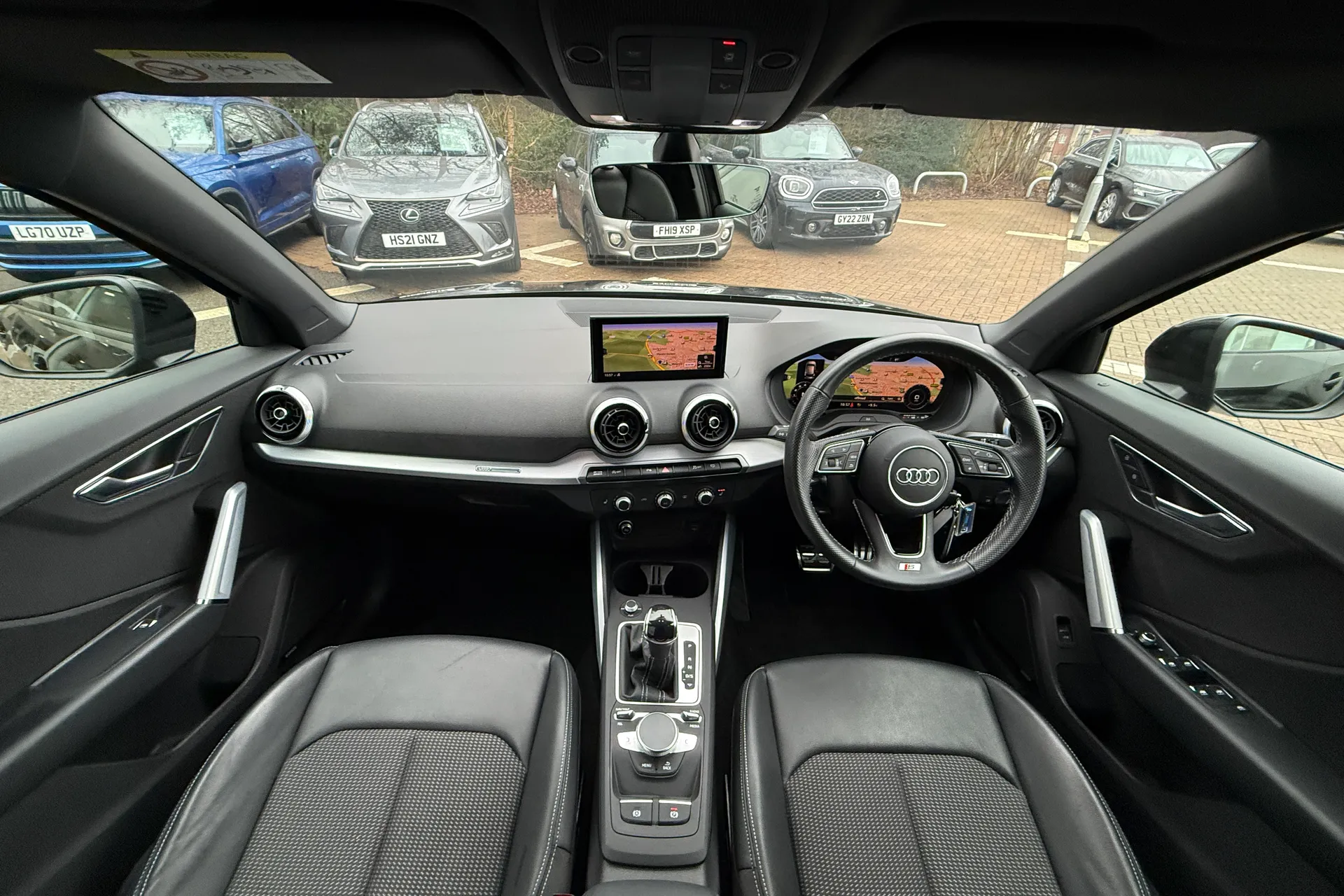 Audi Q2 thumbnail image number 36