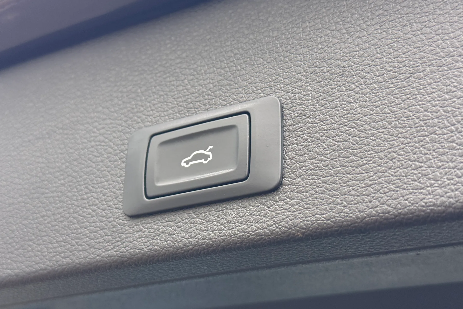 Audi Q2 thumbnail image number 107