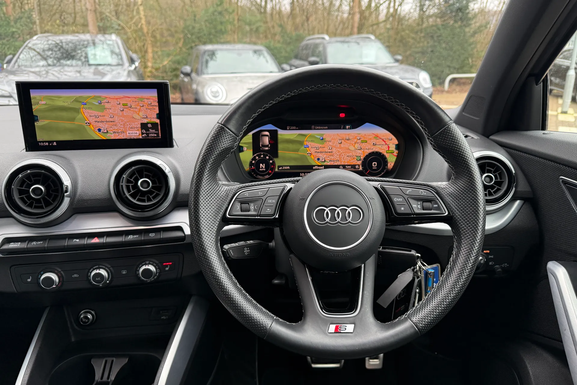 Audi Q2 thumbnail image number 99