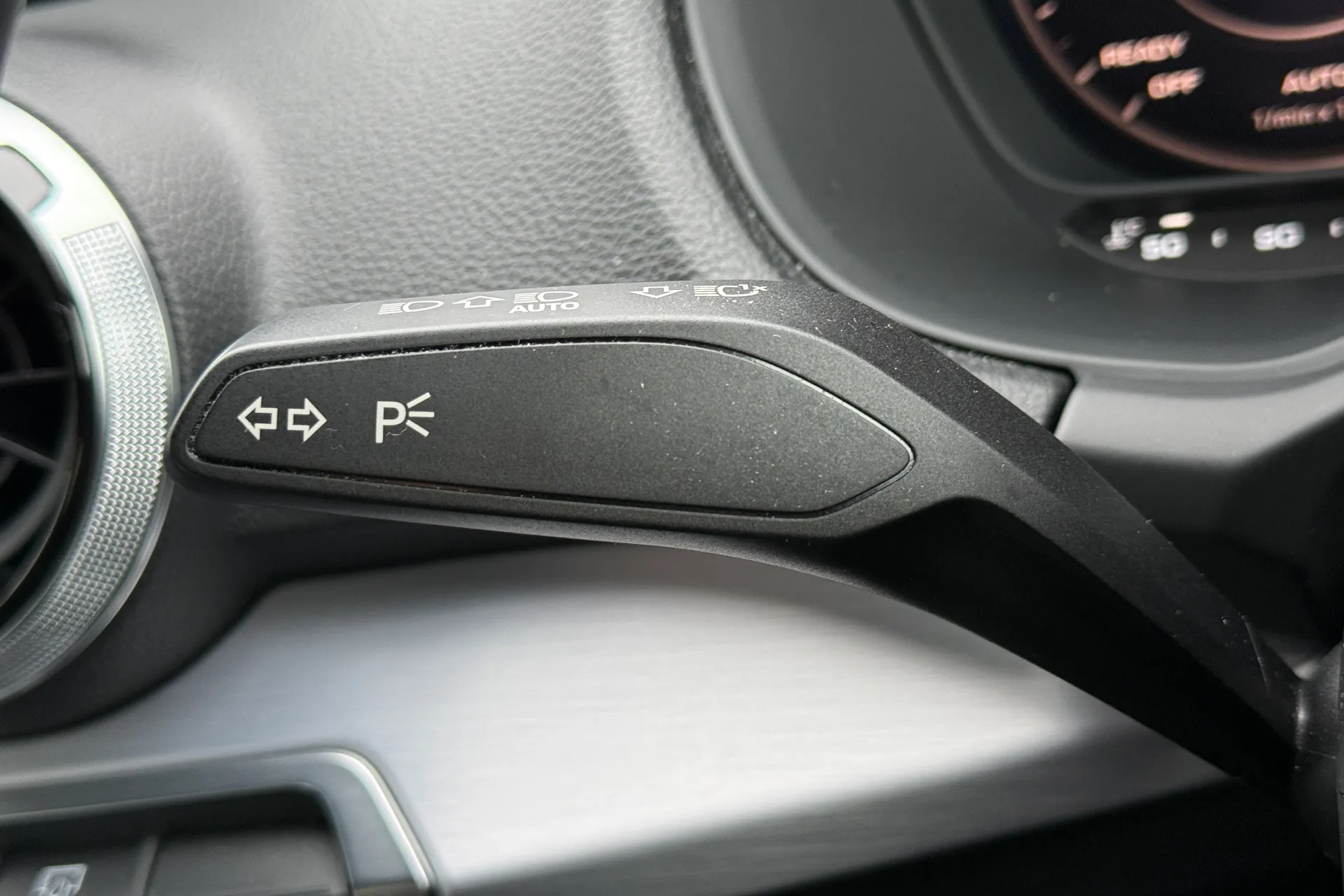 Audi Q2 thumbnail image number 62