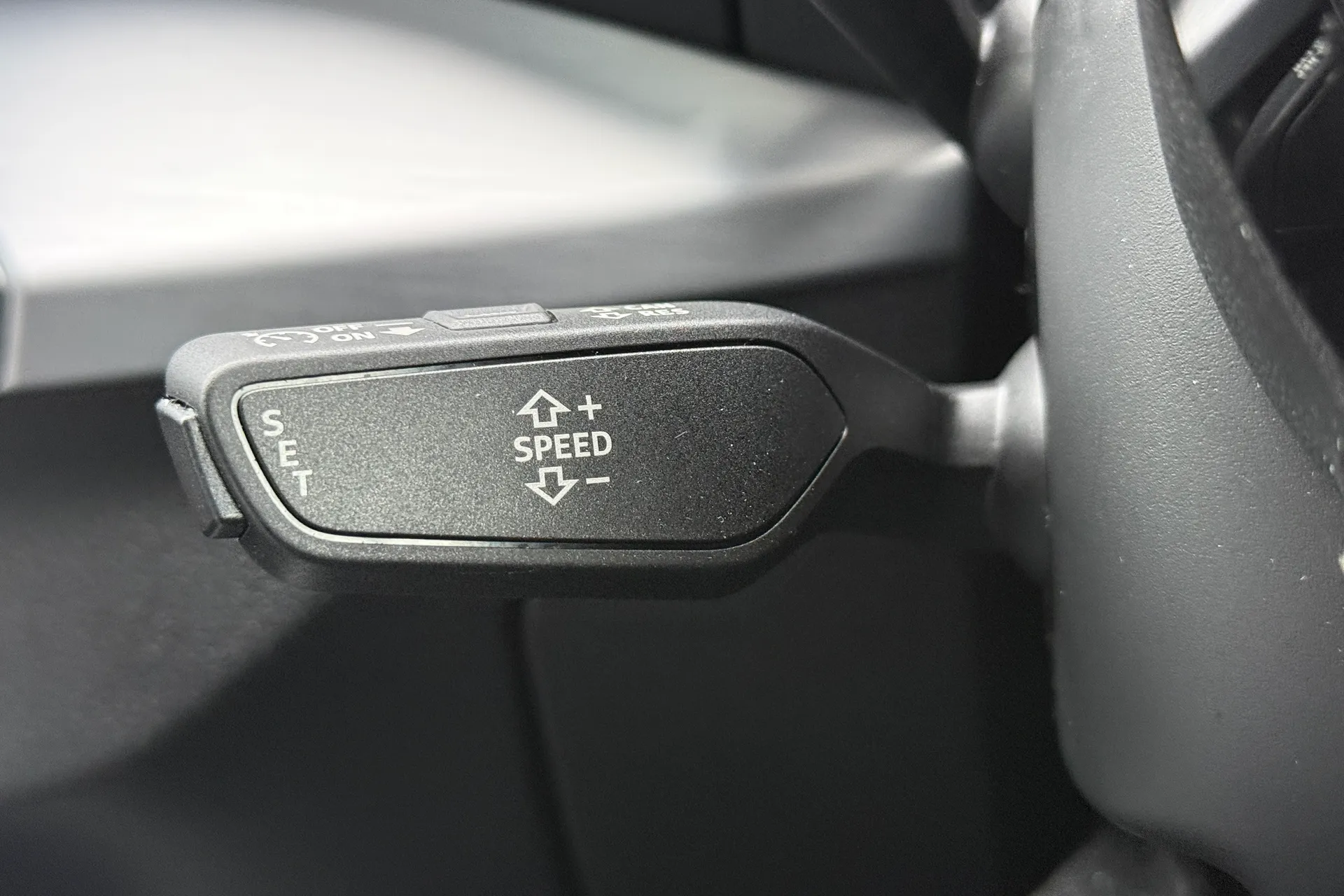 Audi Q2 thumbnail image number 56