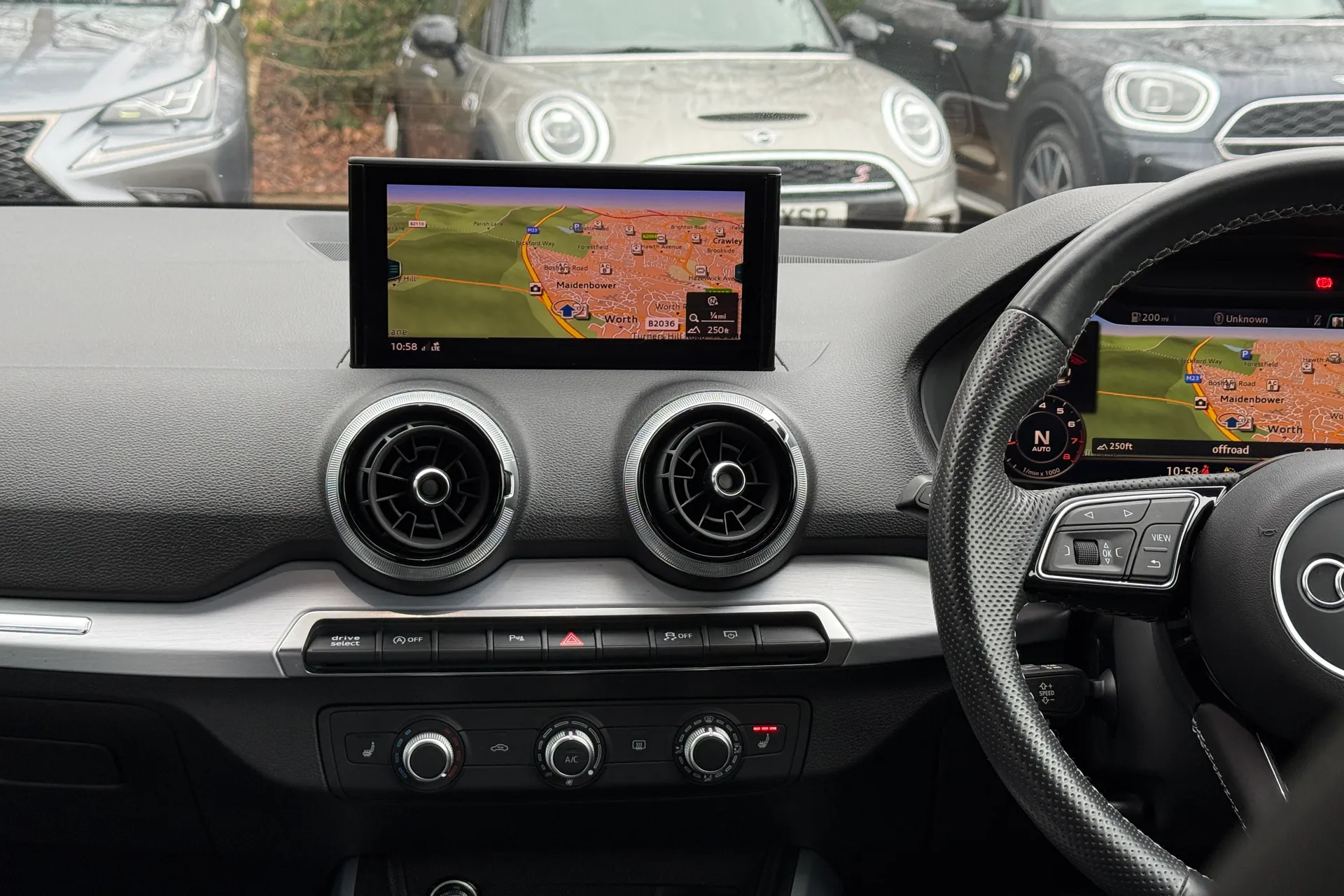 Audi Q2 thumbnail image number 45