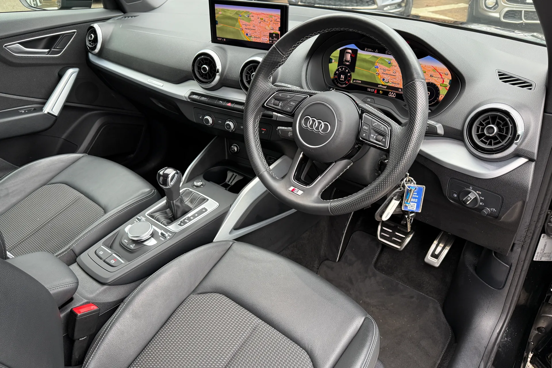 Audi Q2 thumbnail image number 27