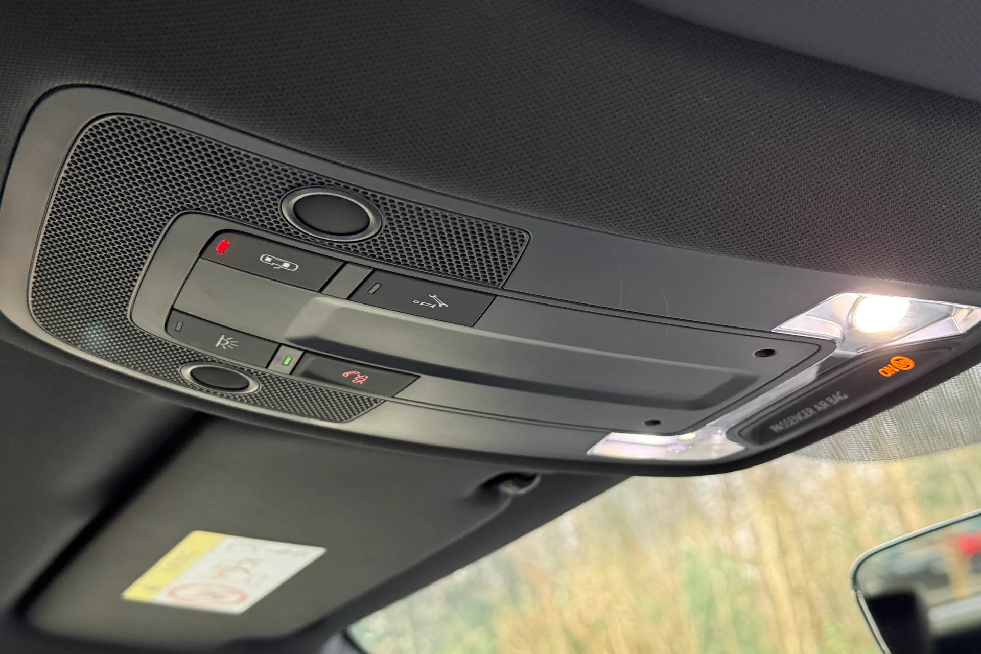 Audi Q2 thumbnail image number 68