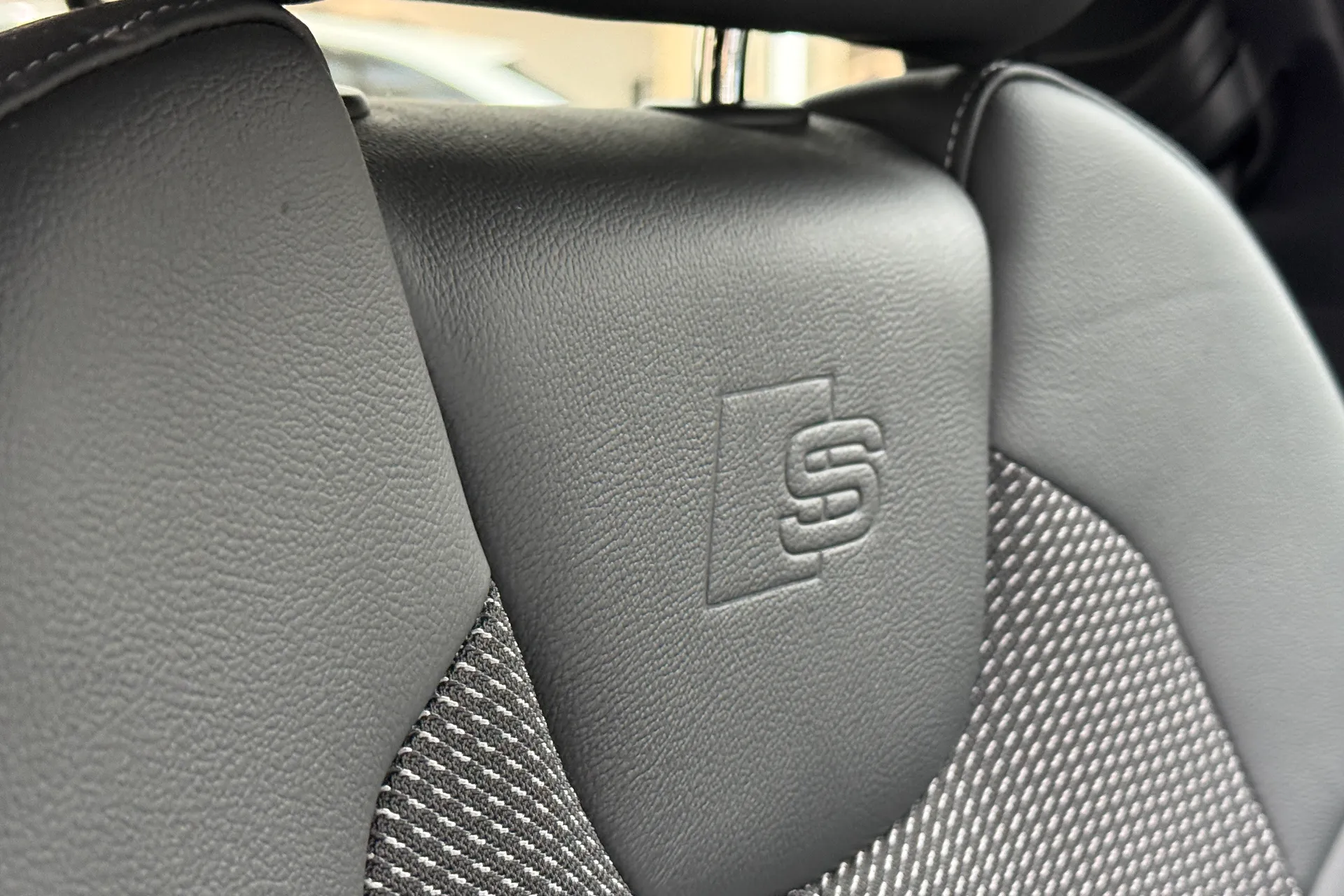 Audi Q2 thumbnail image number 72